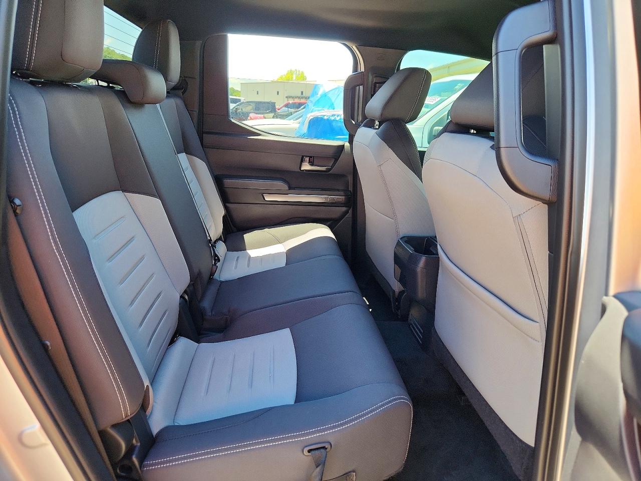 2025 Toyota Tacoma Trd Sport Silver vin: 3TMLB5JN1SM178465