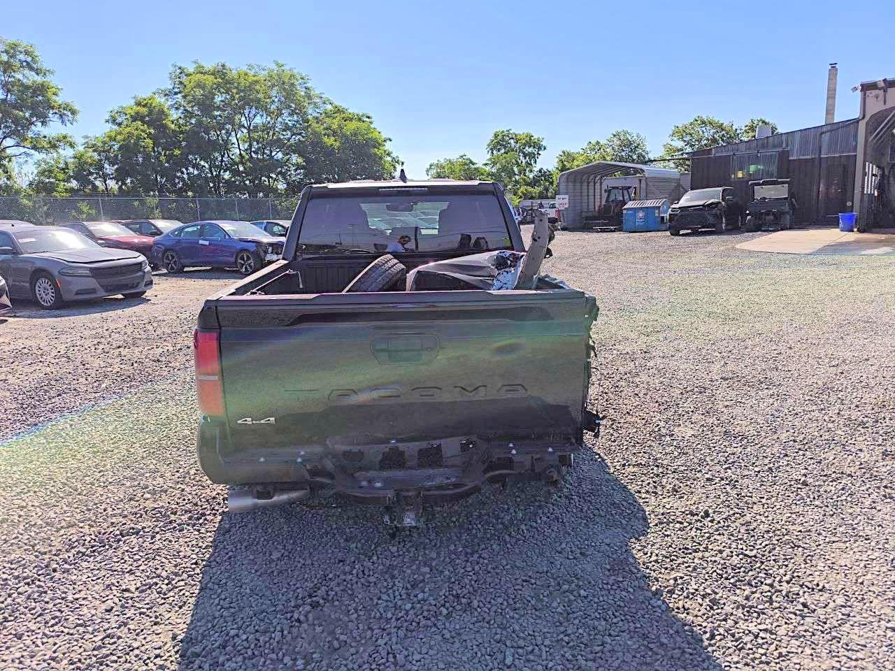 2025 Toyota Tacoma Sr5 Black vin: 3TMLB5JN1SM190180