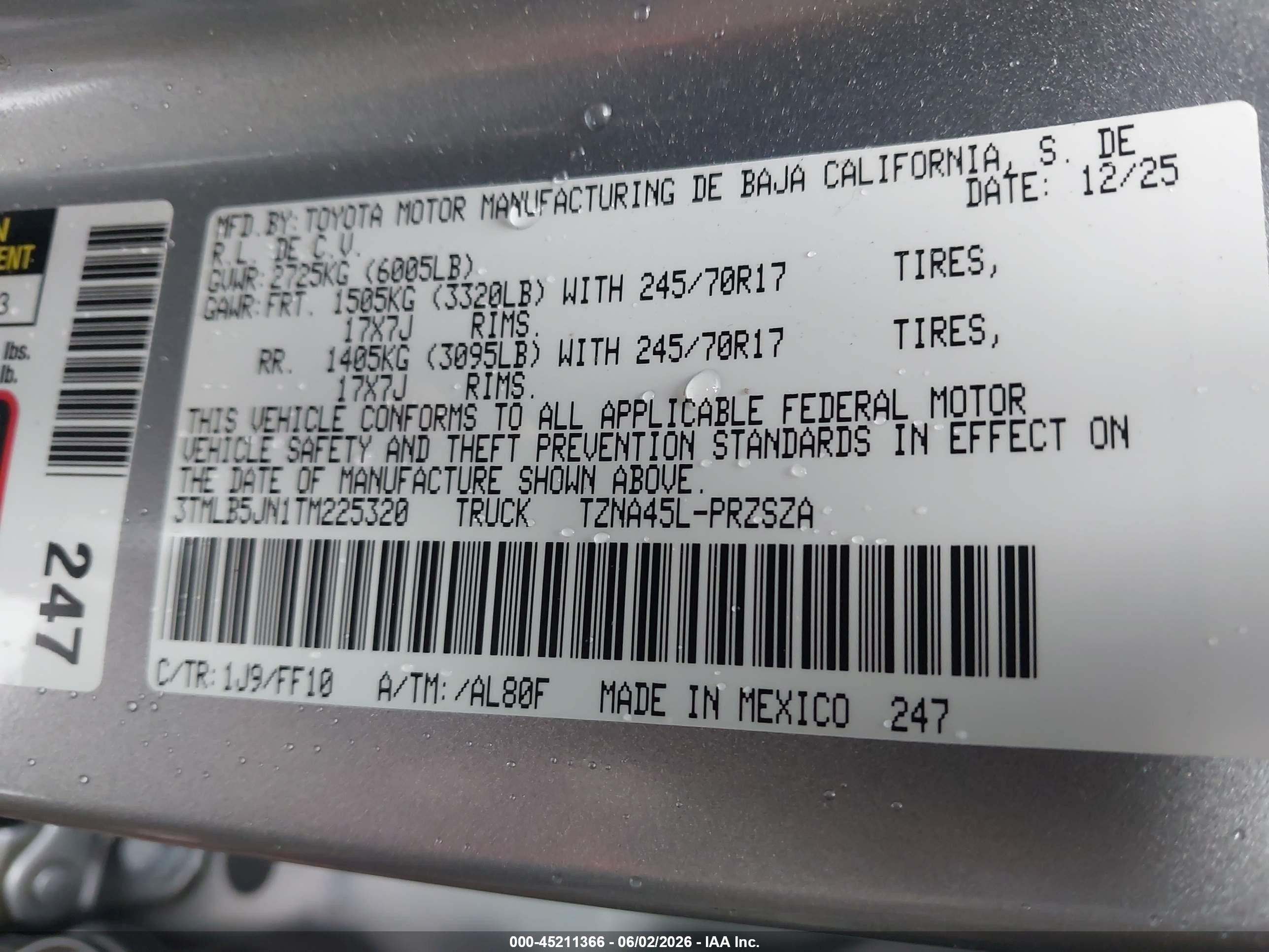 2026 Toyota Tacoma Sr5 Gray vin: 3TMLB5JN1TM225320