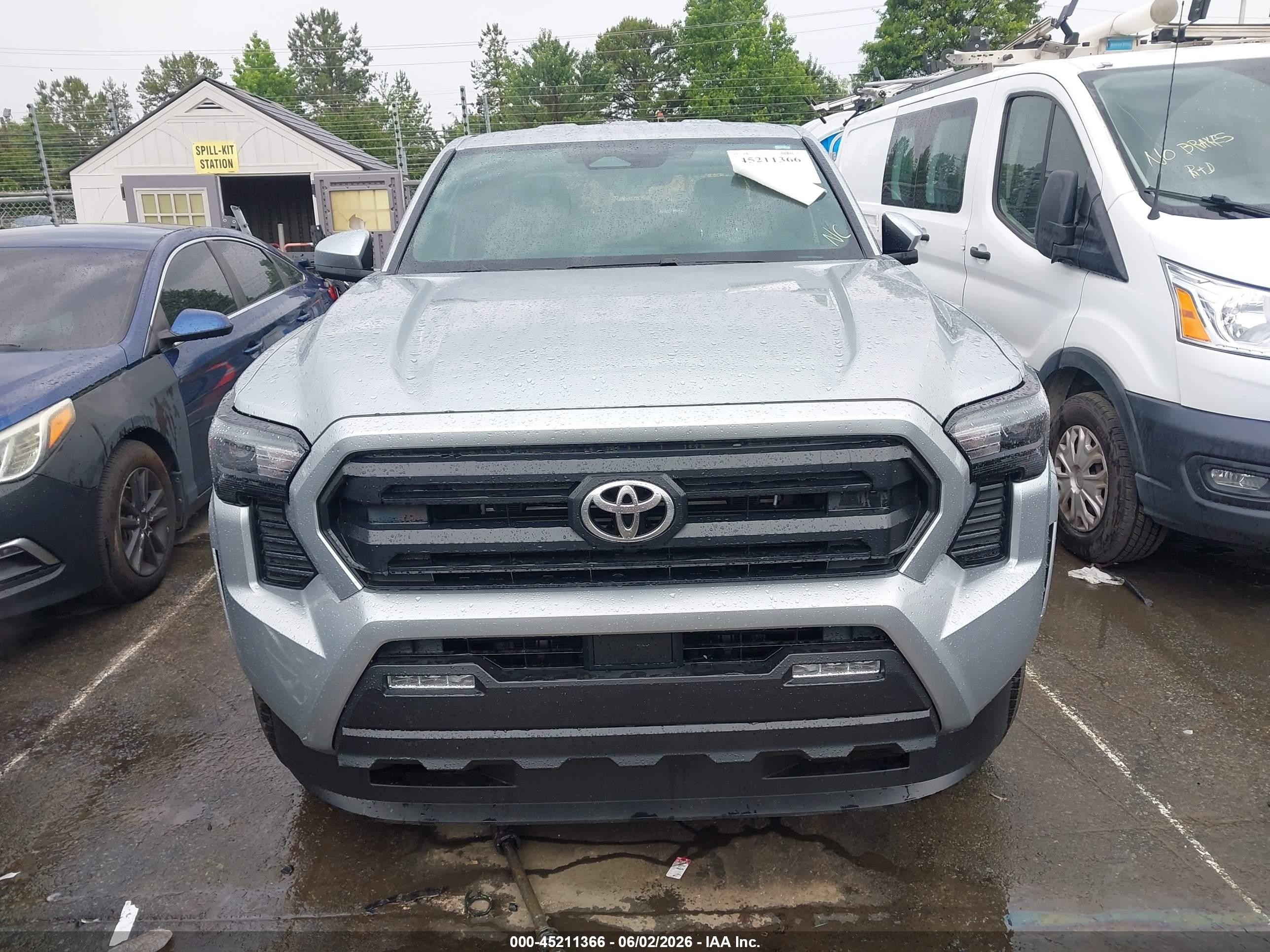 2026 Toyota Tacoma Sr5 Gray vin: 3TMLB5JN1TM225320