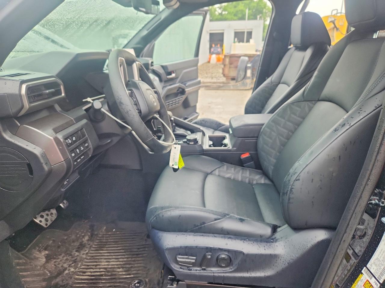 2026 Toyota Tacoma Trd Sport Black vin: 3TMLB5JN1TM232736