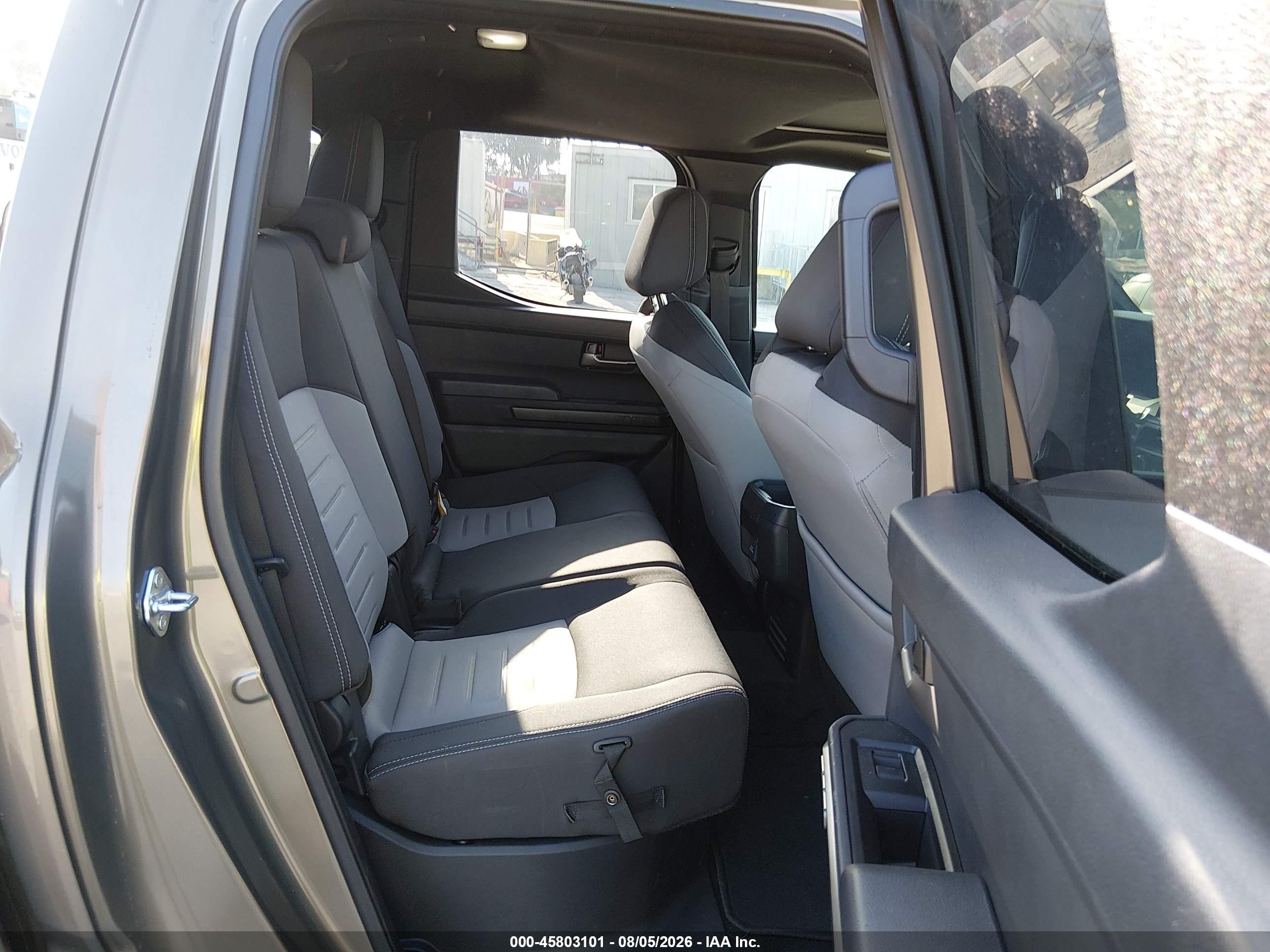 2024 Toyota Tacoma Trd Sport Pewter vin: 3TMLB5JN2RM027452