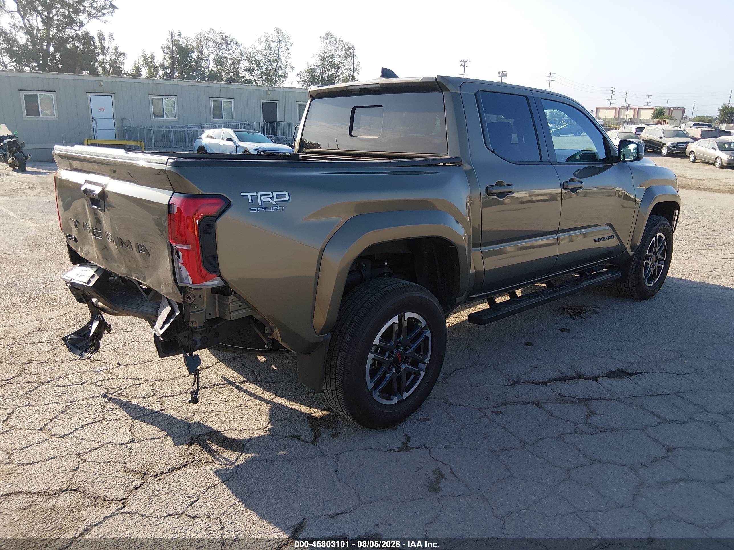 2024 Toyota Tacoma Trd Sport Pewter vin: 3TMLB5JN2RM027452