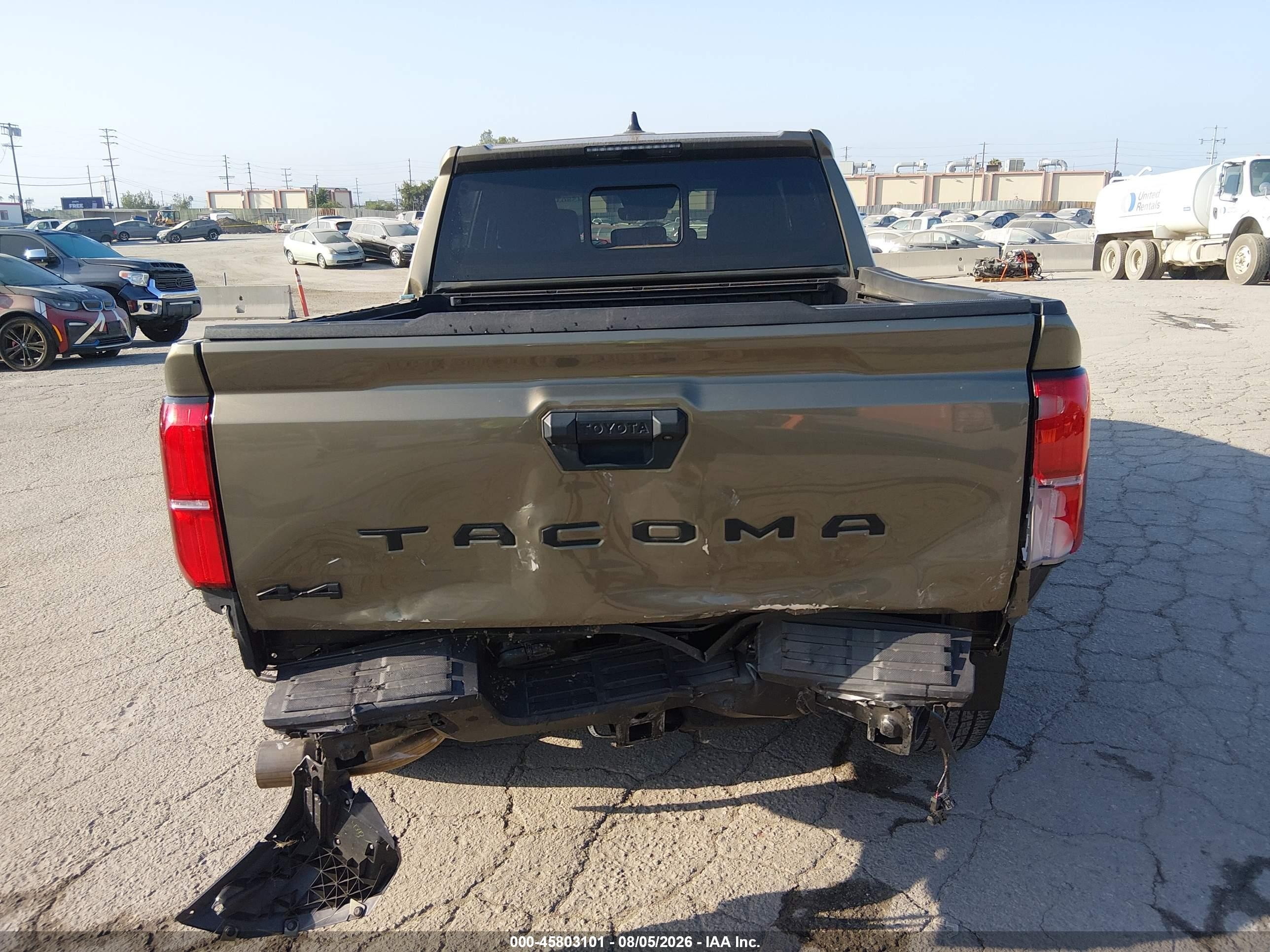 2024 Toyota Tacoma Trd Sport Pewter vin: 3TMLB5JN2RM027452