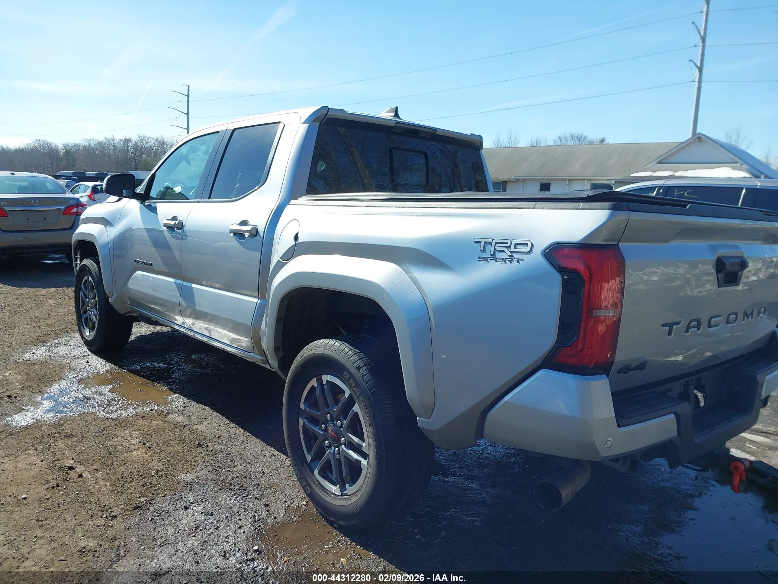 2025 Toyota Tacoma Trd Sport Красный vin: 3TMLB5JN2SM090251