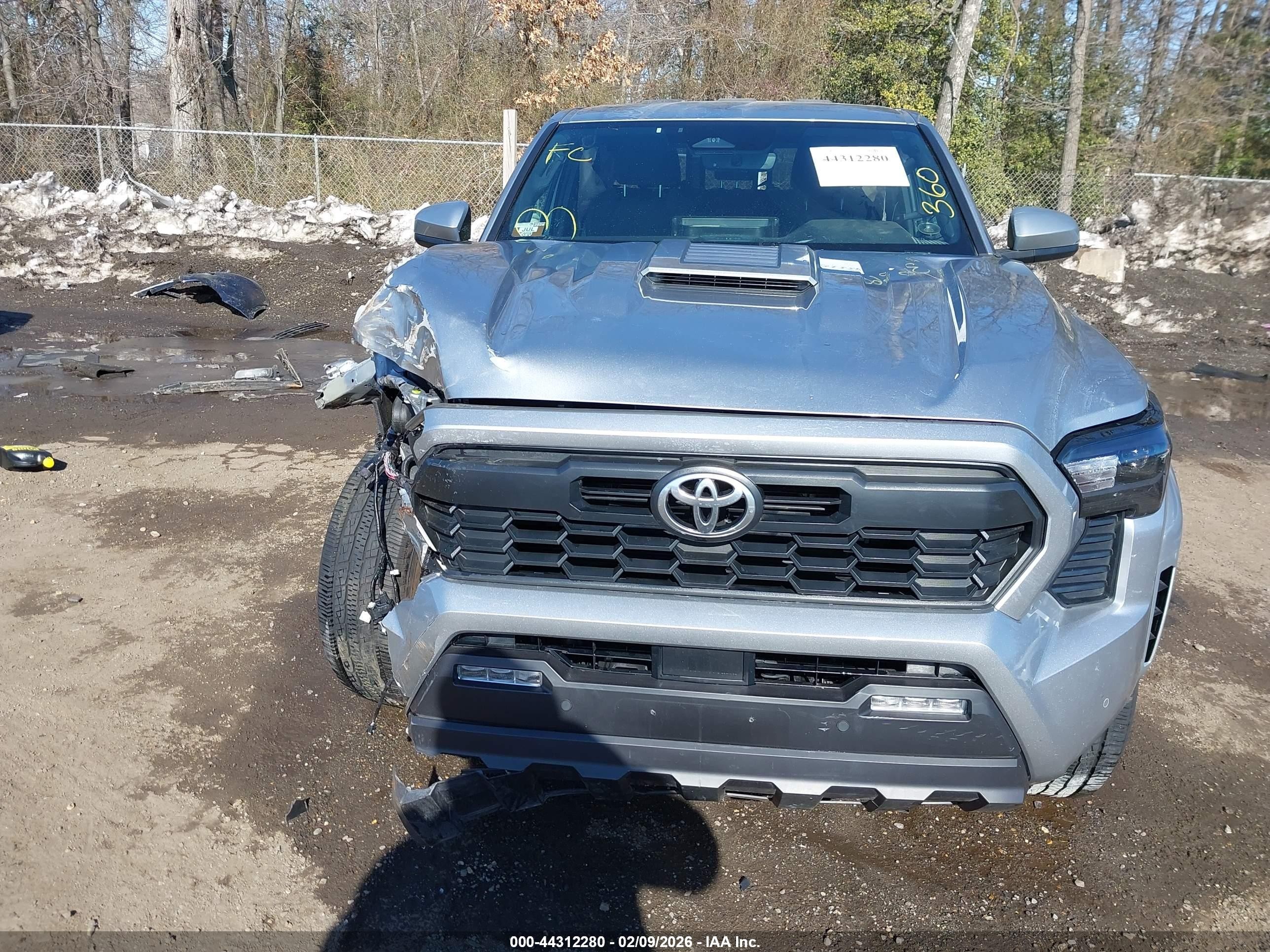 2025 Toyota Tacoma Trd Sport Красный vin: 3TMLB5JN2SM090251
