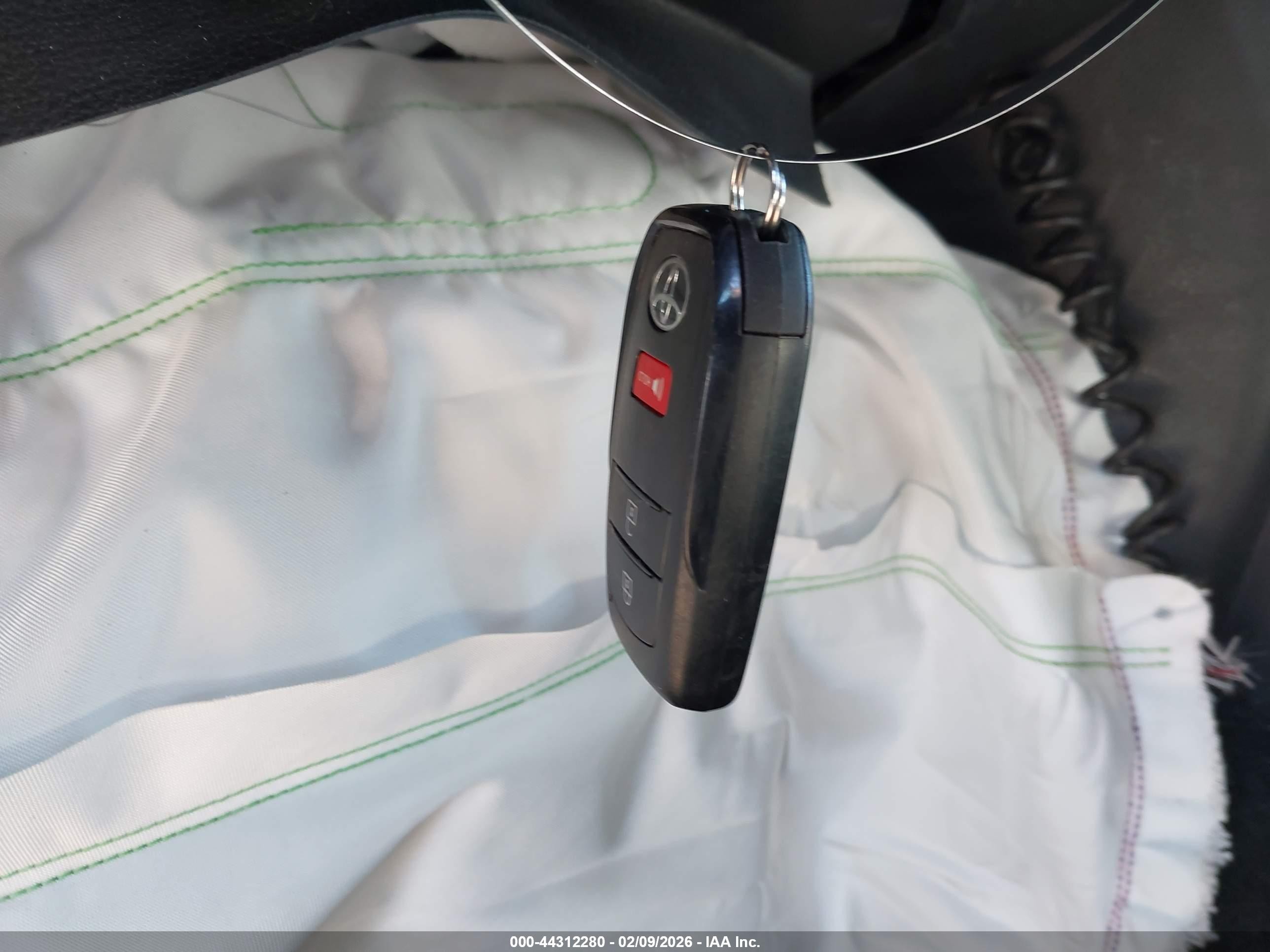 2025 Toyota Tacoma Trd Sport Красный vin: 3TMLB5JN2SM090251