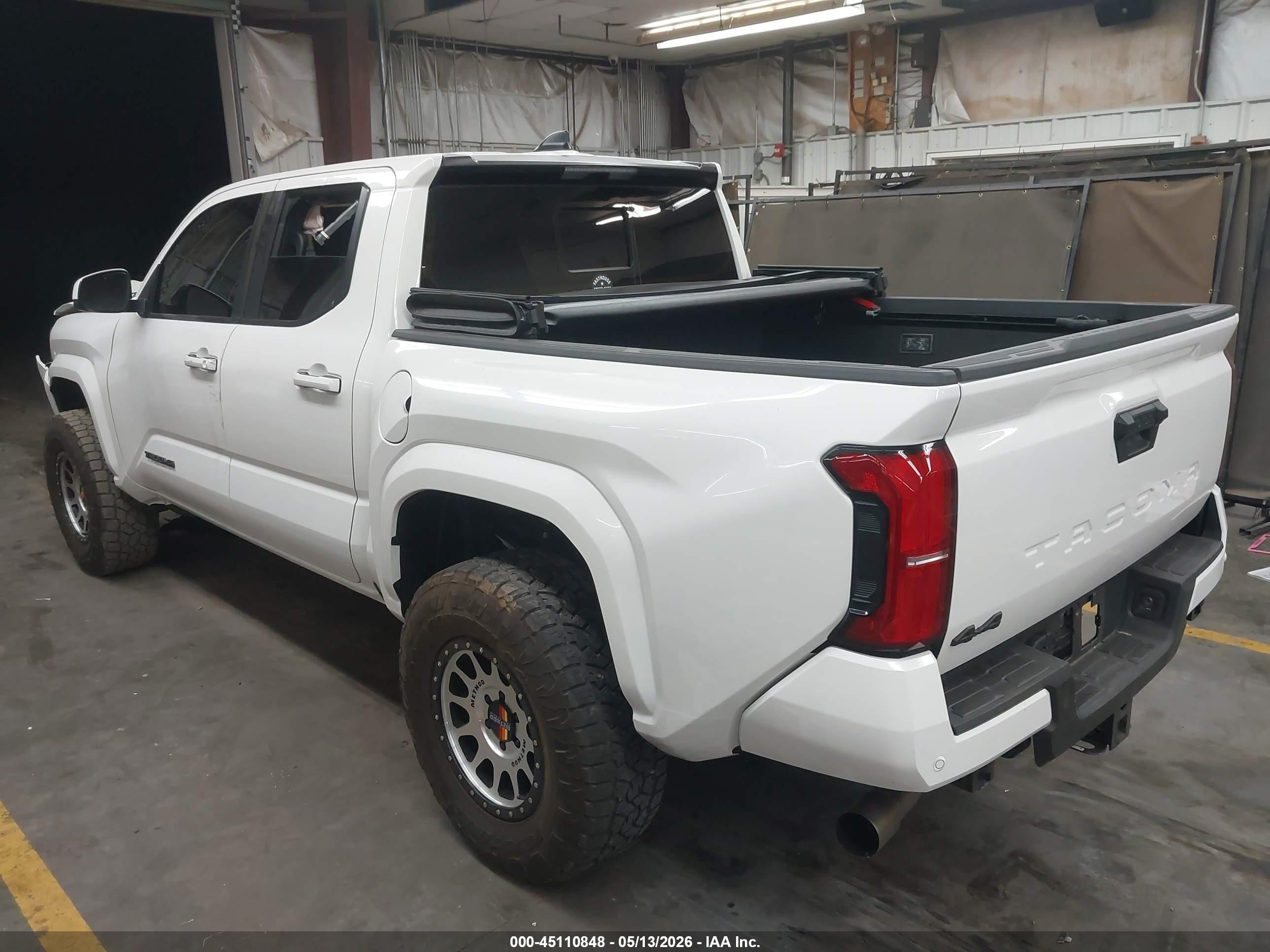2024 Toyota Tacoma Sr5 White vin: 3TMLB5JN3RM038346