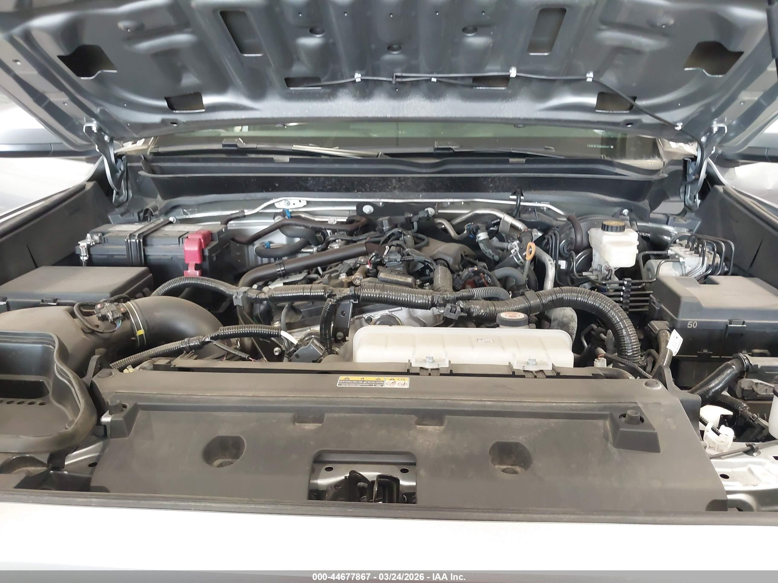 2024 Toyota Tacoma Trd Off Road Silver vin: 3TMLB5JN3RM054241