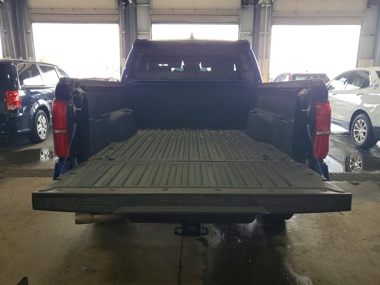2024 Toyota Tacoma Sr5 Blue vin: 3TMLB5JN4RM020017