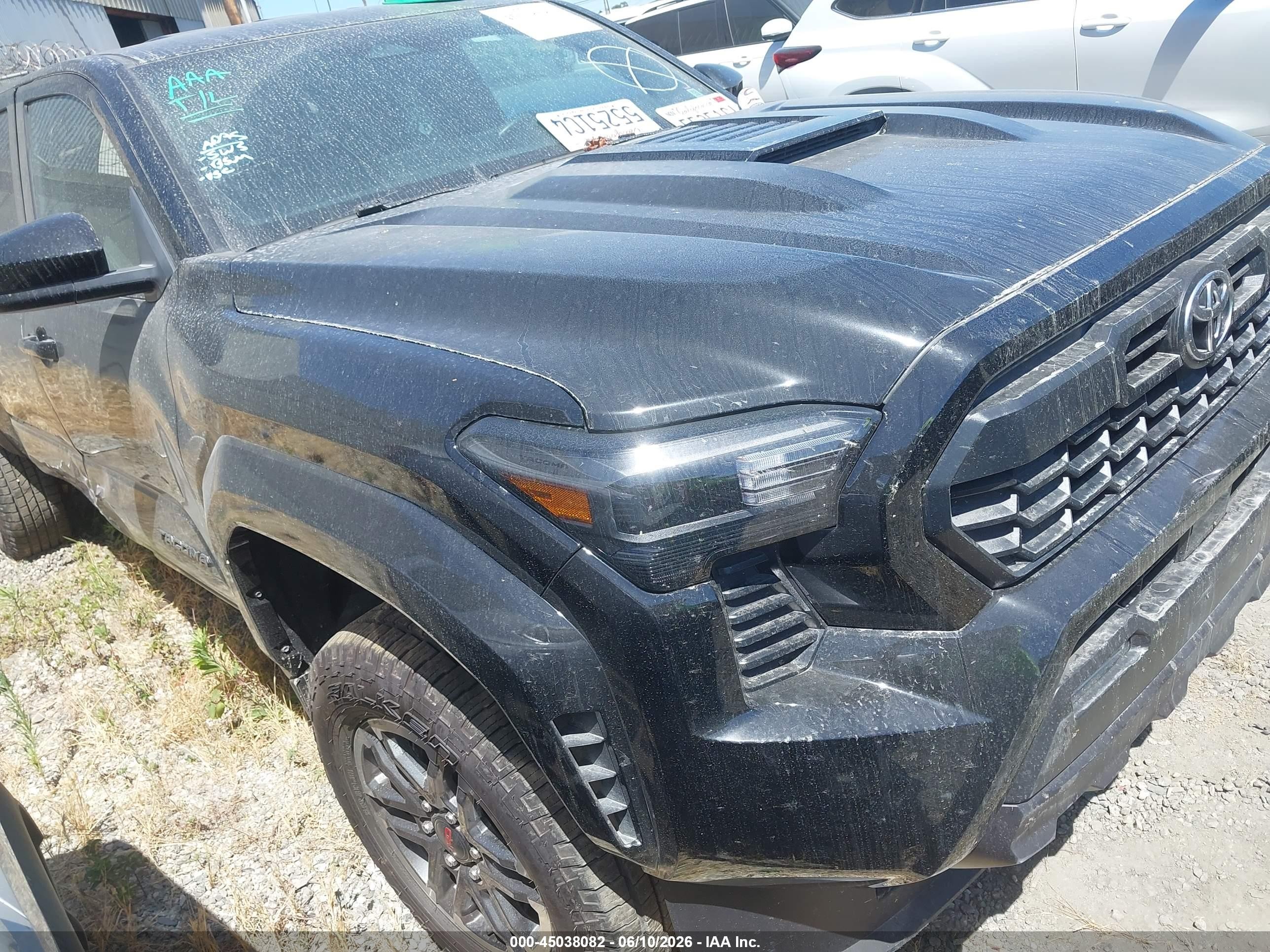 2024 Toyota Tacoma Trd Sport Черный vin: 3TMLB5JN5RM074023