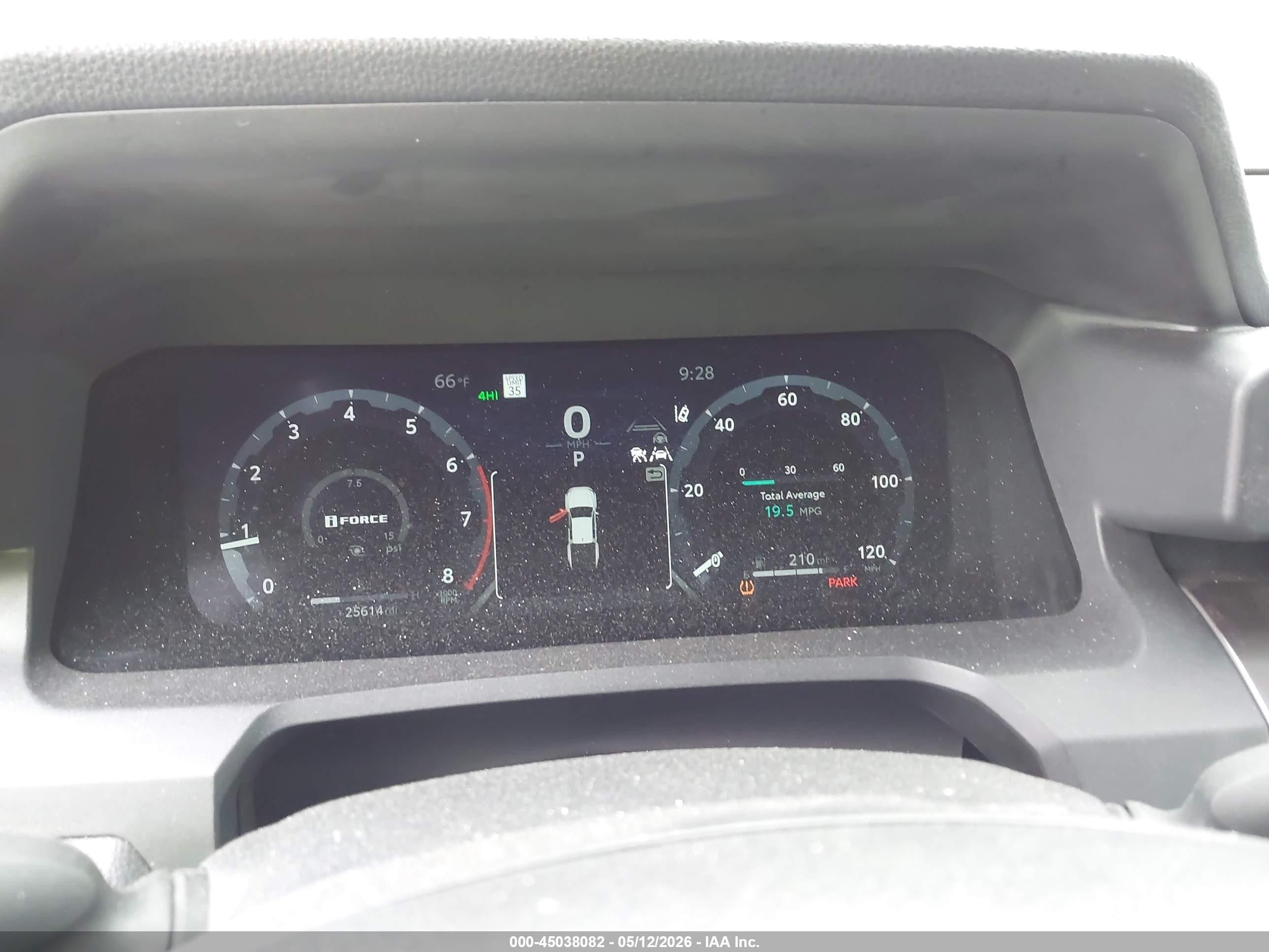 2024 Toyota Tacoma Trd Sport Черный vin: 3TMLB5JN5RM074023