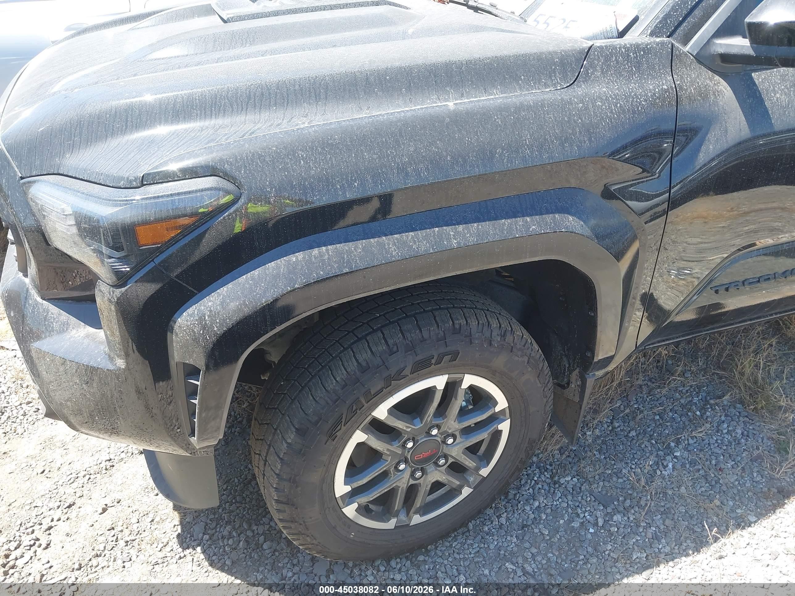 2024 Toyota Tacoma Trd Sport Черный vin: 3TMLB5JN5RM074023