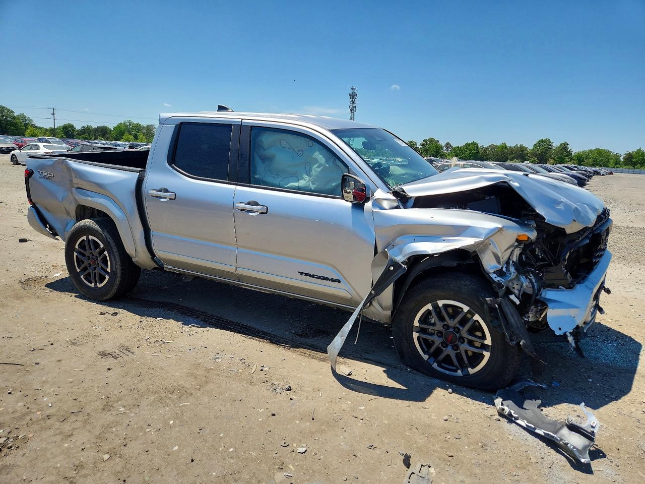 2024 Toyota Tacoma Trd Sport Silver vin: 3TMLB5JN6RM001808