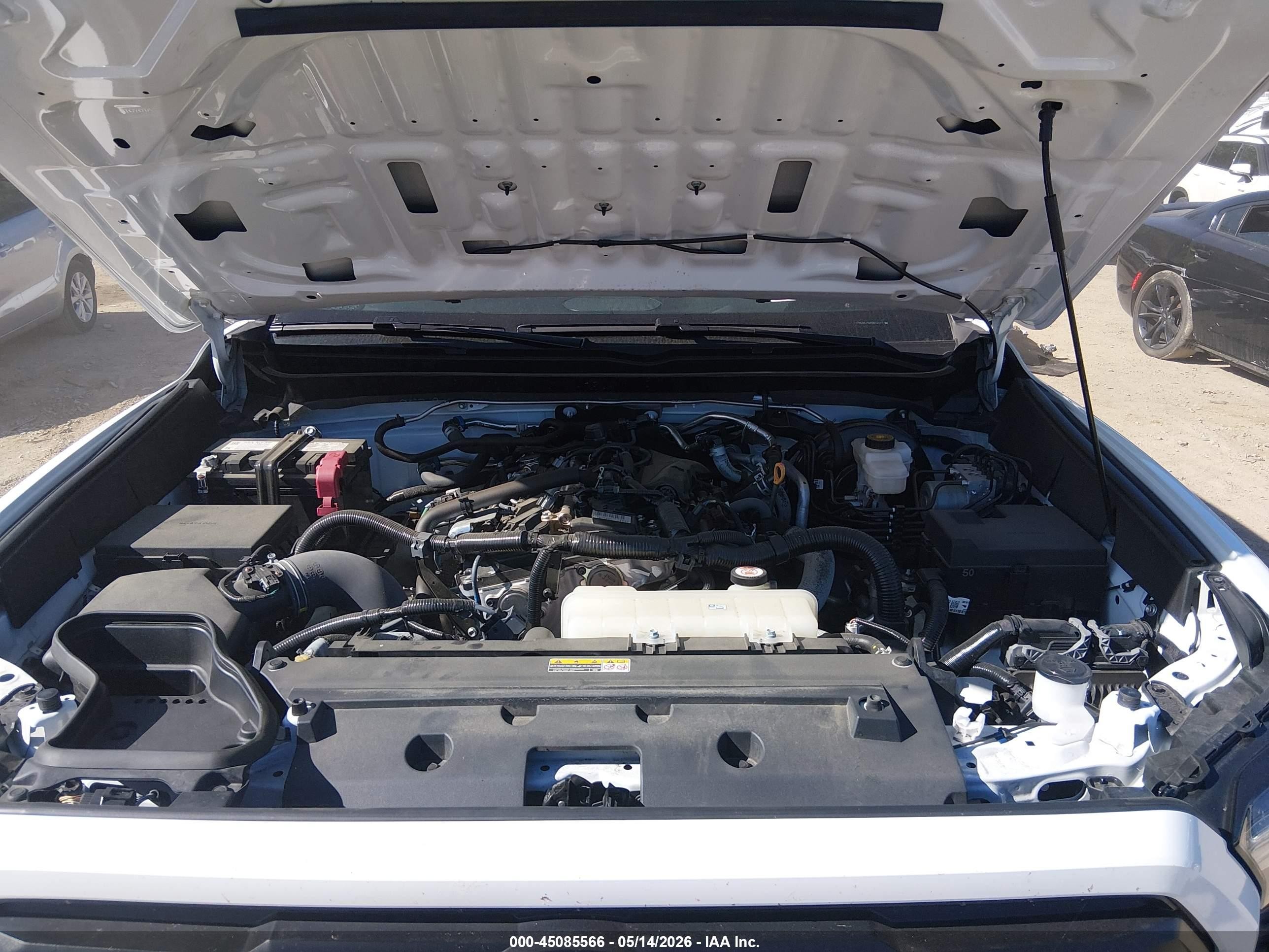 2024 Toyota Tacoma Trd Sport White vin: 3TMLB5JN6RM012677