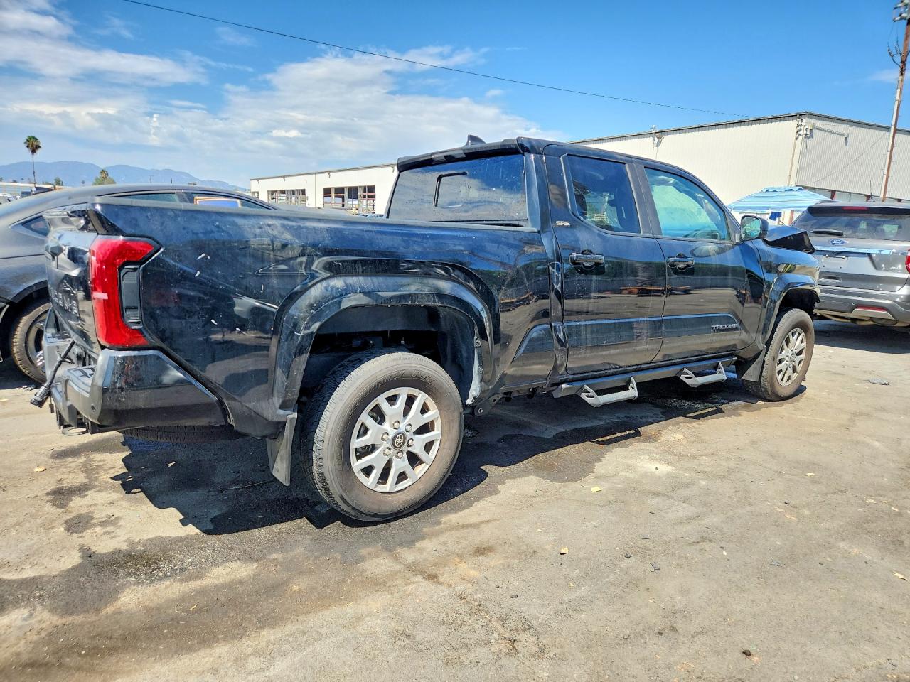 2024 Toyota Tacoma Sr5 Gray vin: 3TMLB5JN6RM042701