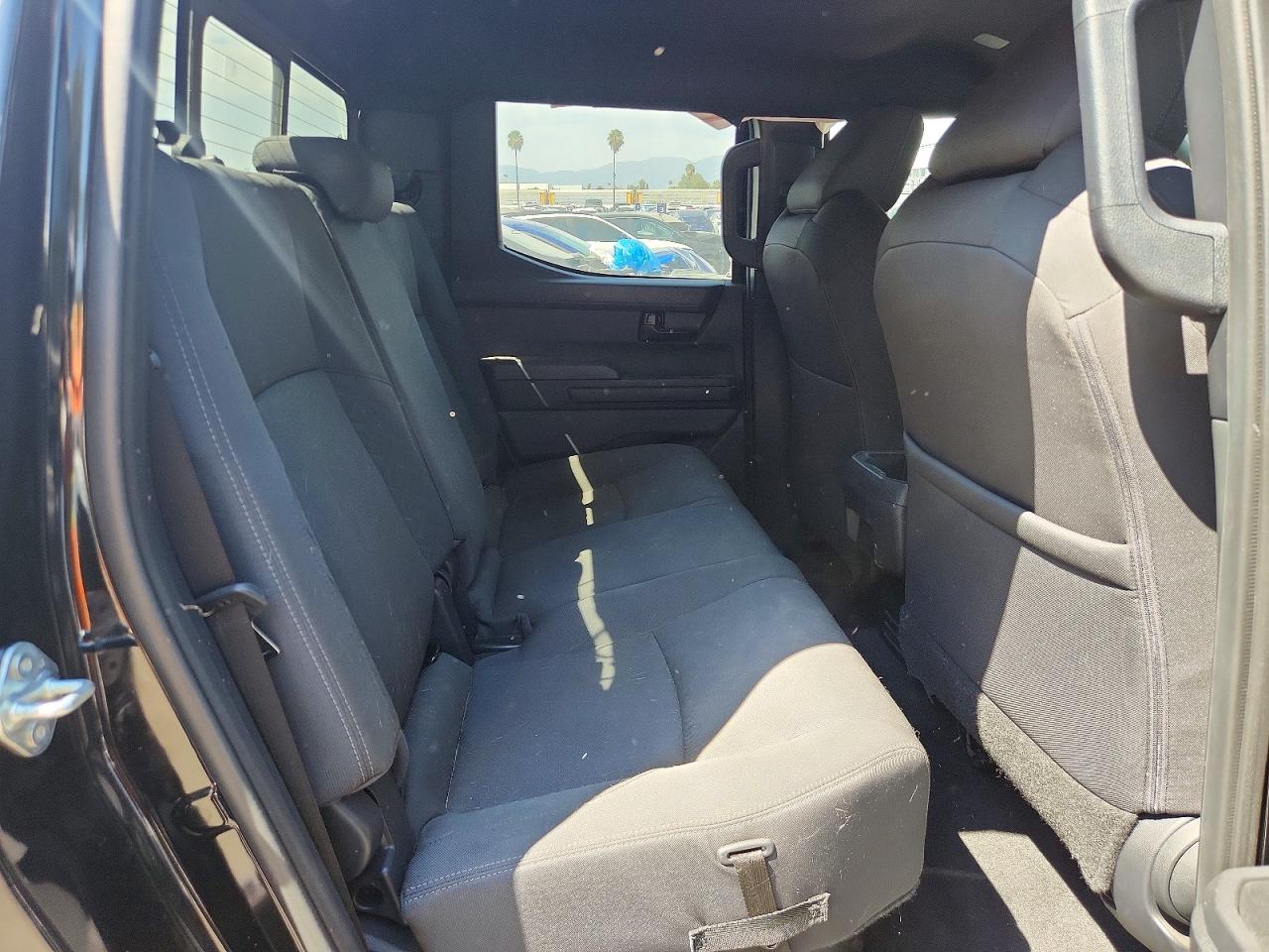 2024 Toyota Tacoma Sr5 Gray vin: 3TMLB5JN6RM042701