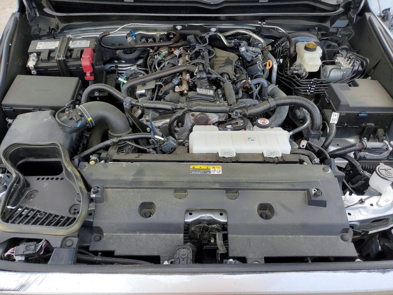 2025 Toyota Tacoma Sr5 Silver vin: 3TMLB5JN7SM181774