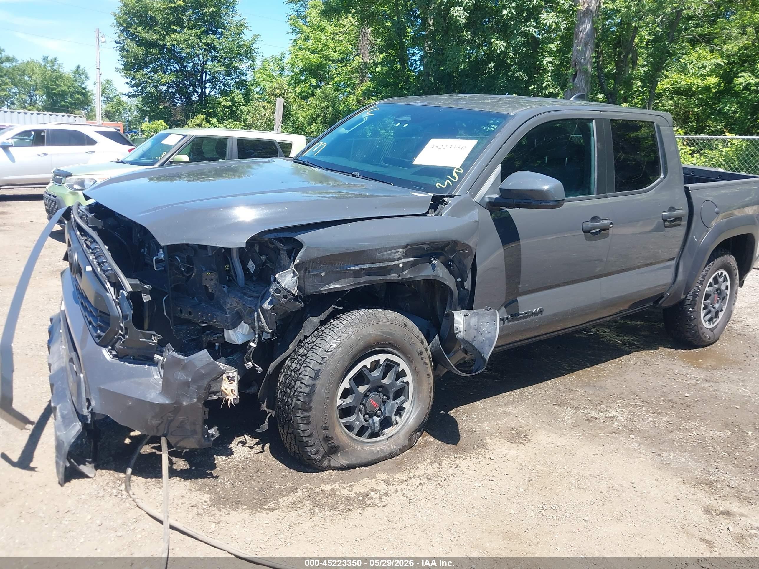 2024 Toyota Tacoma Trd Off Road Gray vin: 3TMLB5JN8RM016827
