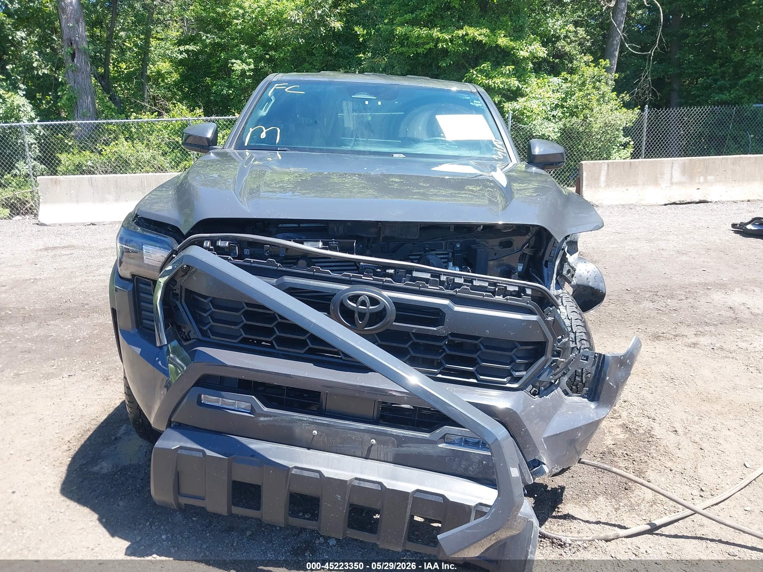 2024 Toyota Tacoma Trd Off Road Gray vin: 3TMLB5JN8RM016827