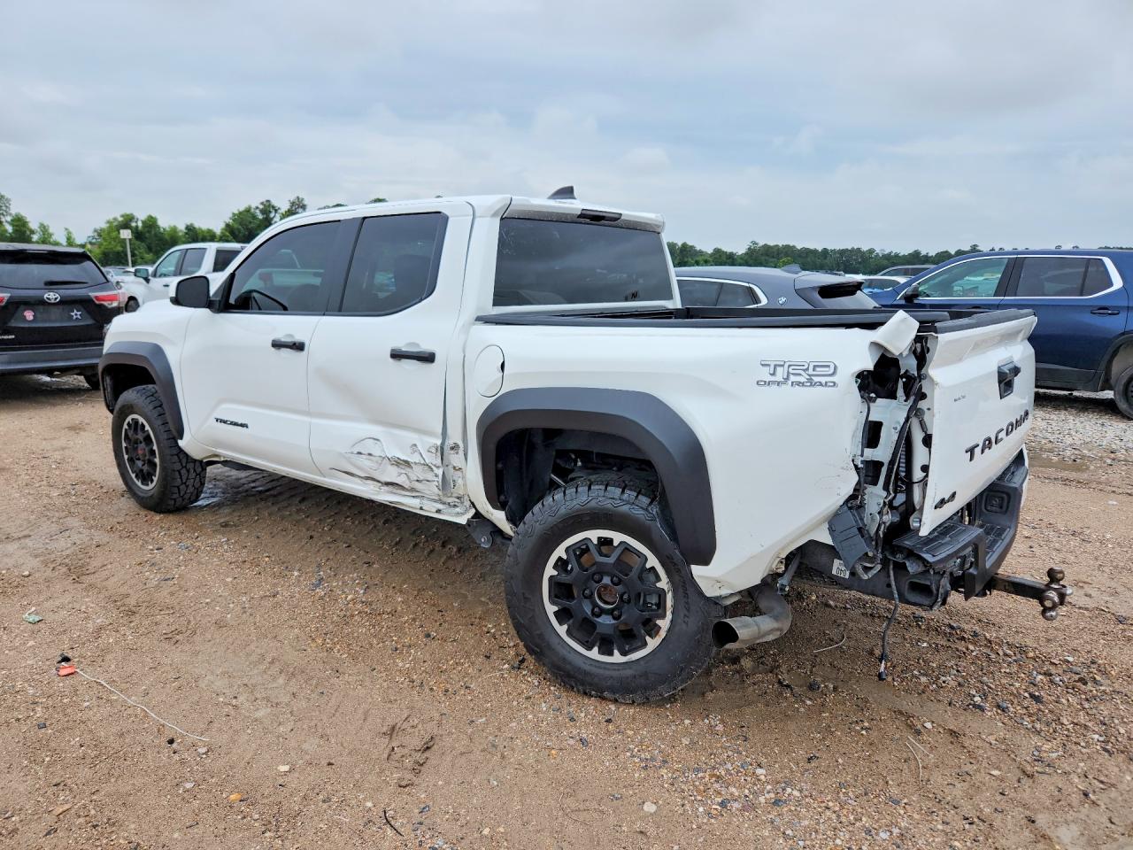 2024 Toyota Tacoma Trd Off-road Белый vin: 3TMLB5JN9RM013547