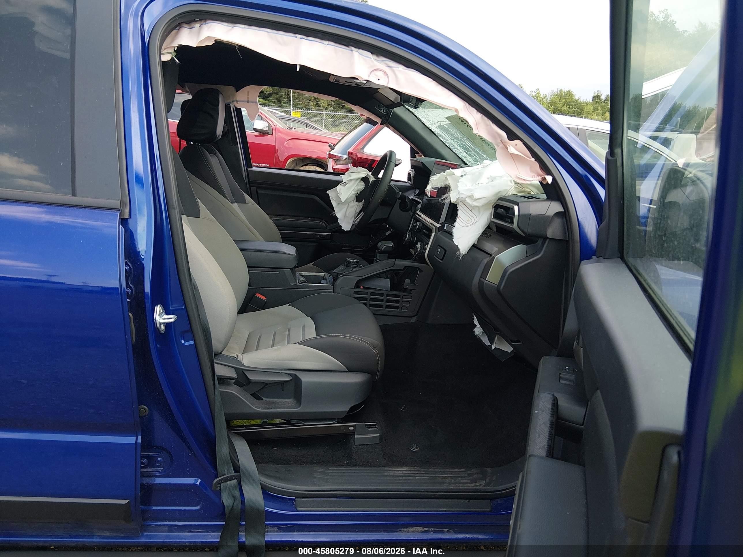 2024 Toyota Tacoma Trd Off Road Blue vin: 3TMLB5JNXRM087155