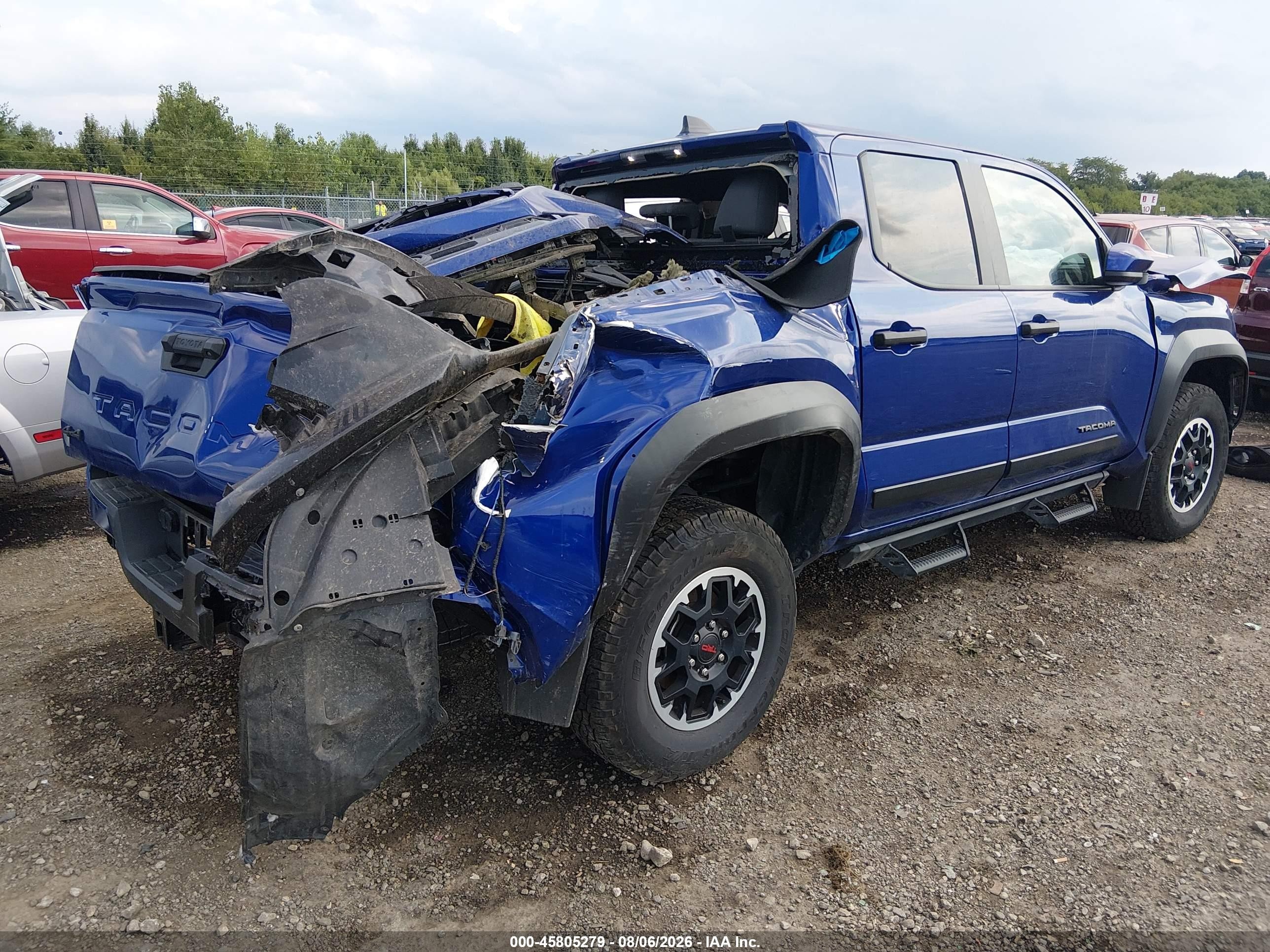 2024 Toyota Tacoma Trd Off Road Blue vin: 3TMLB5JNXRM087155