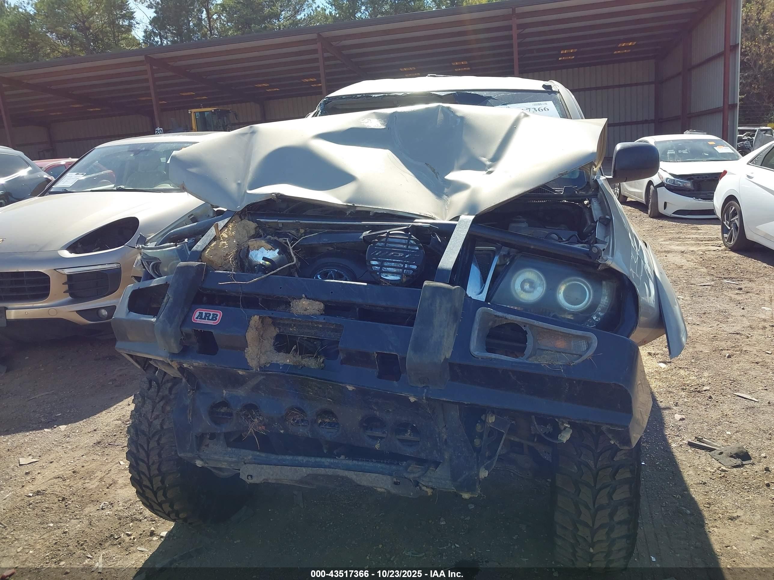 2008 Toyota Tacoma Base V6 Silver vin: 3TMLU42N08M018749