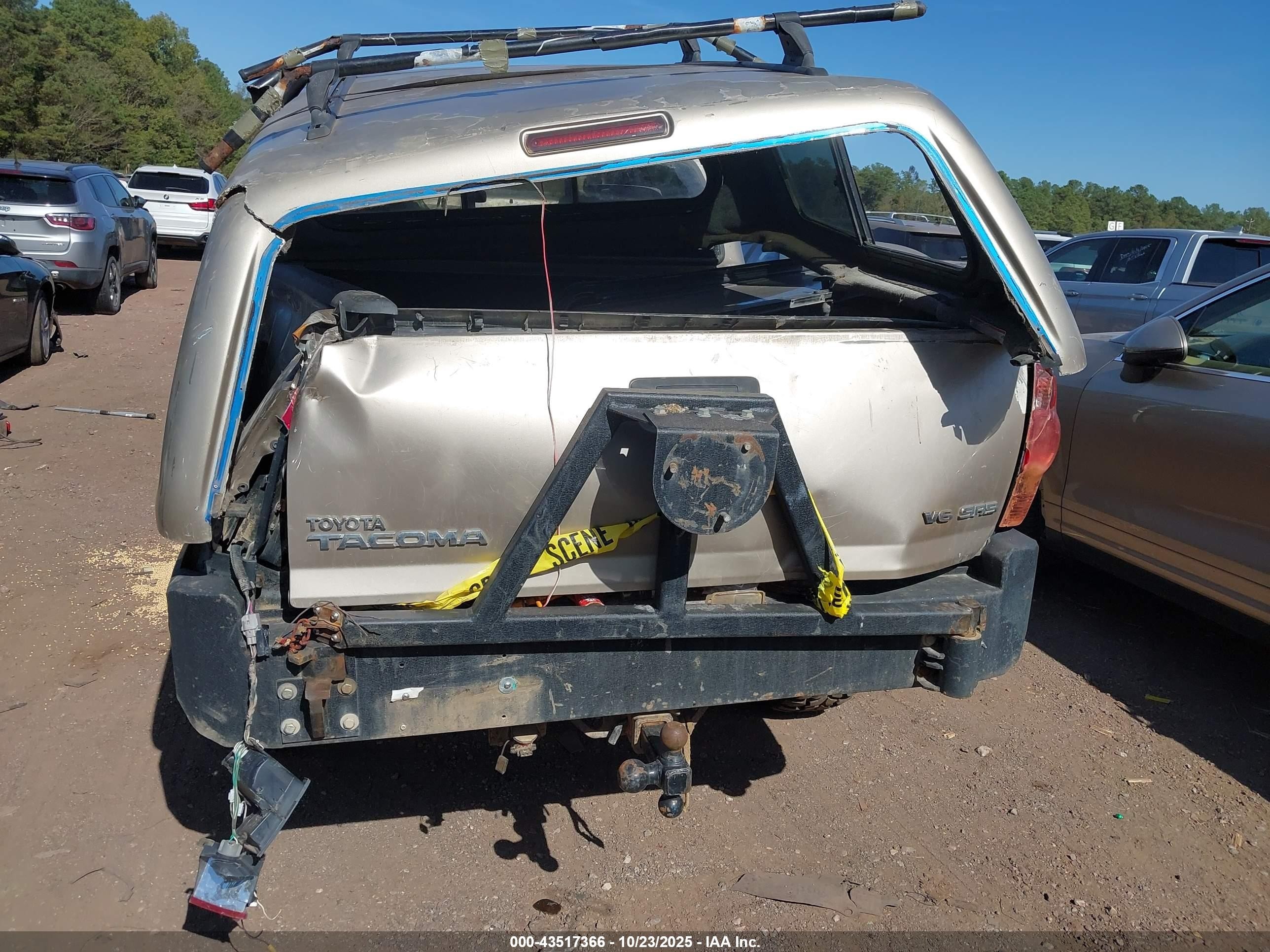 2008 Toyota Tacoma Base V6 Silver vin: 3TMLU42N08M018749