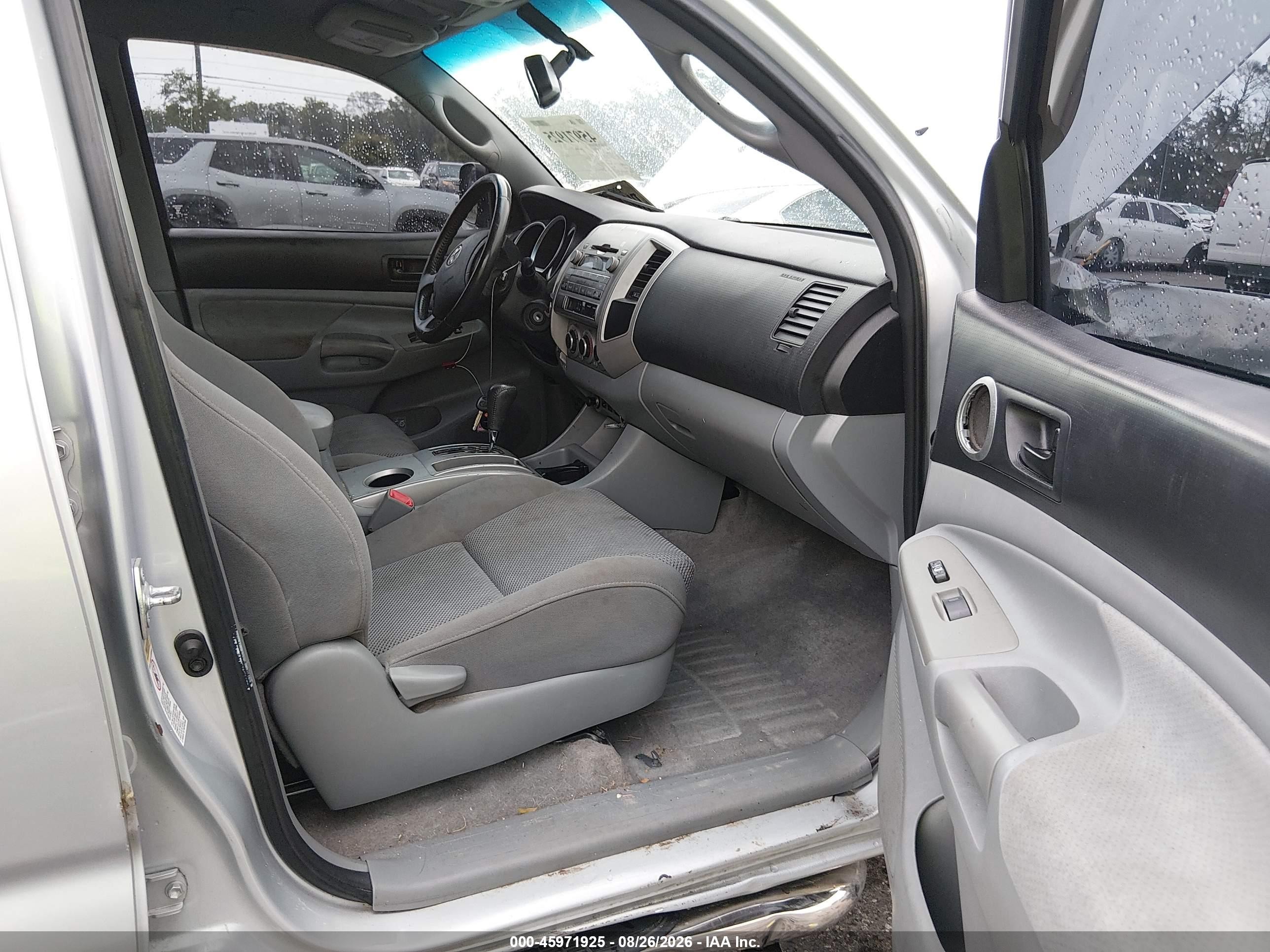 2009 Toyota Tacoma Base V6 Серебряный vin: 3TMLU42N09M037965