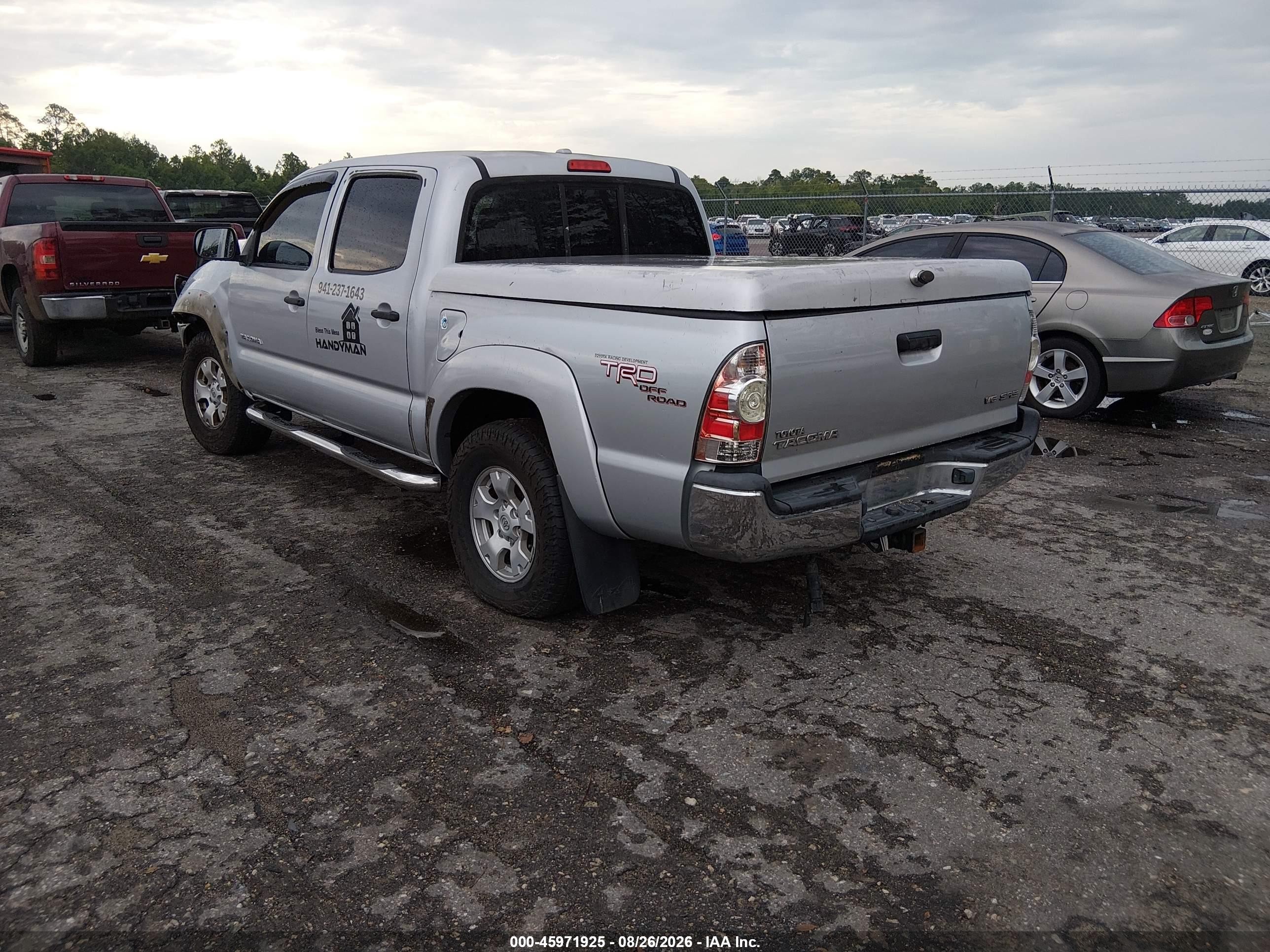 2009 Toyota Tacoma Base V6 Серебряный vin: 3TMLU42N09M037965