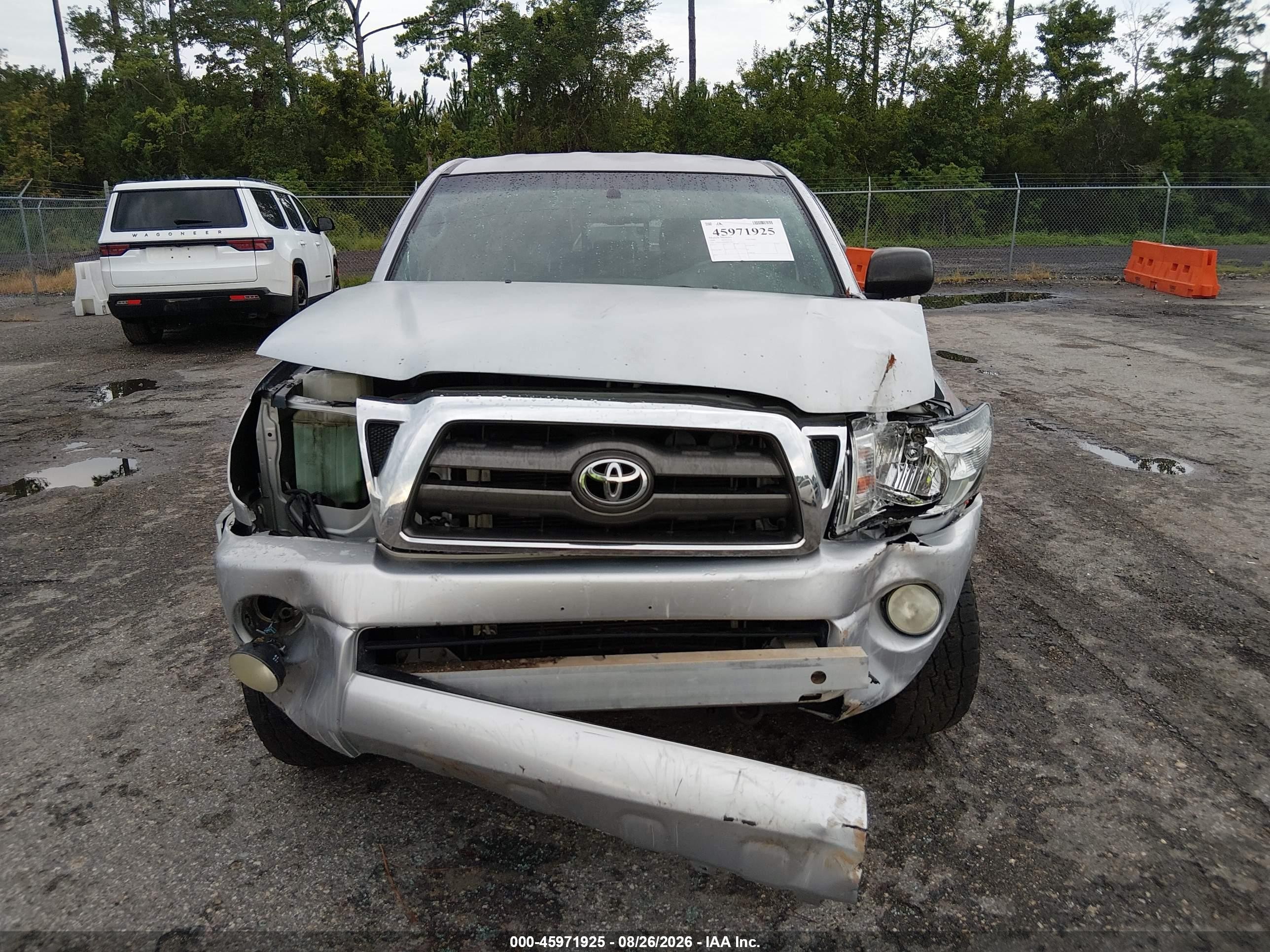2009 Toyota Tacoma Base V6 Серебряный vin: 3TMLU42N09M037965