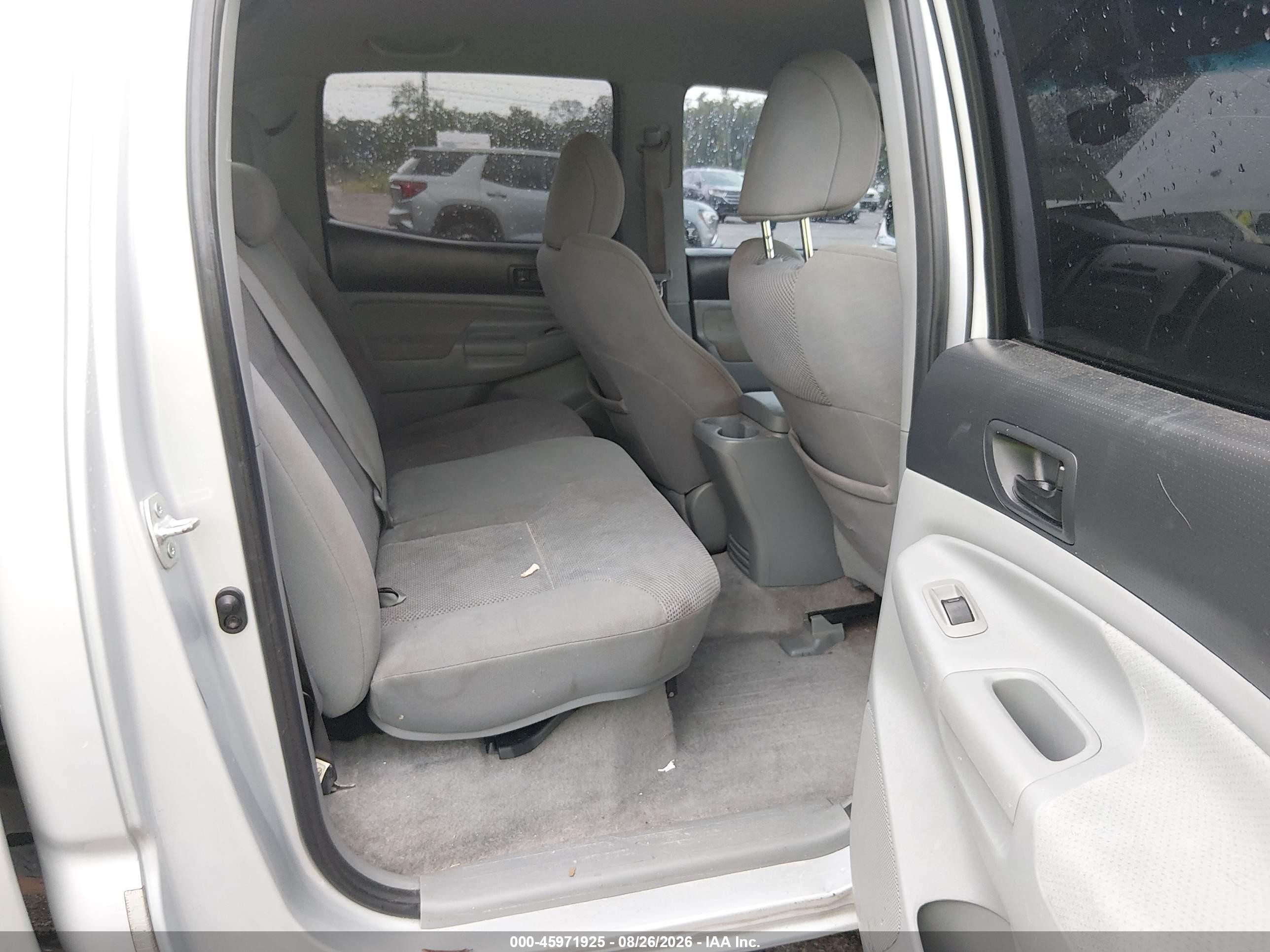 2009 Toyota Tacoma Base V6 Серебряный vin: 3TMLU42N09M037965