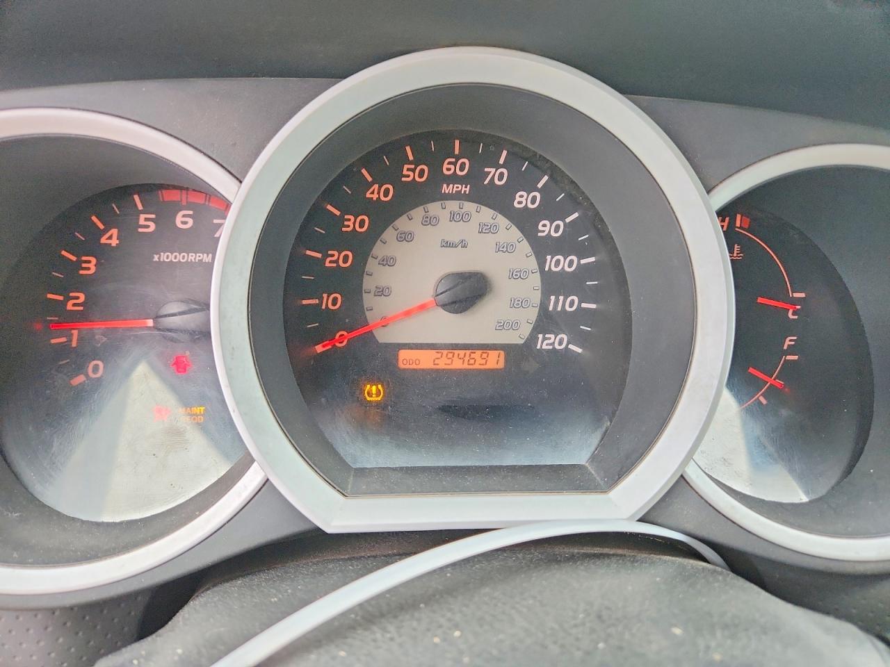2007 Toyota Tacoma Double Cab White vin: 3TMLU42N17M012473