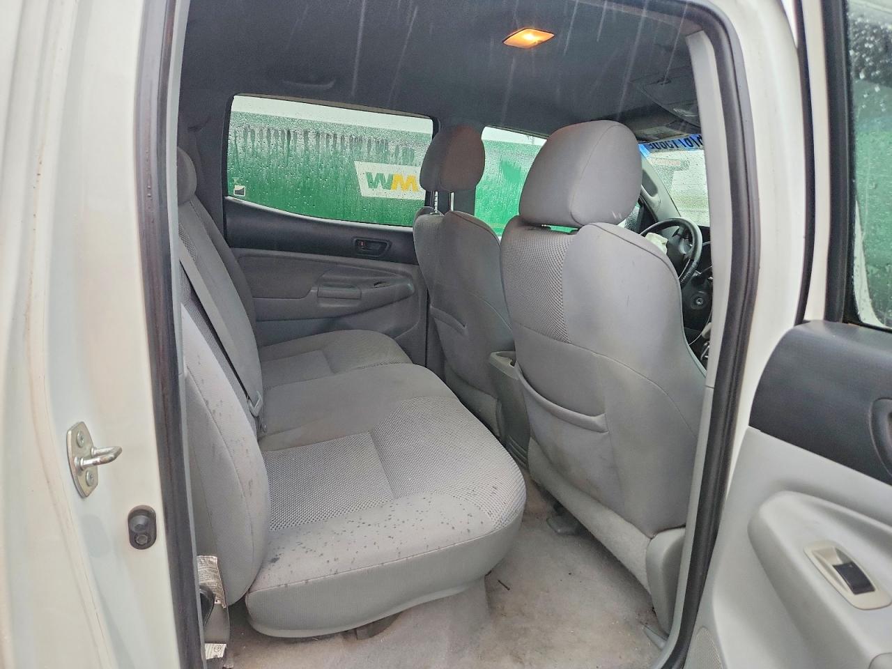 2007 Toyota Tacoma Double Cab White vin: 3TMLU42N17M012473