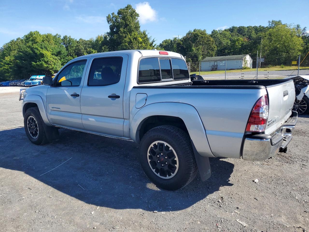 2009 Toyota Tacoma V6 Silver vin: 3TMLU42N19M022598