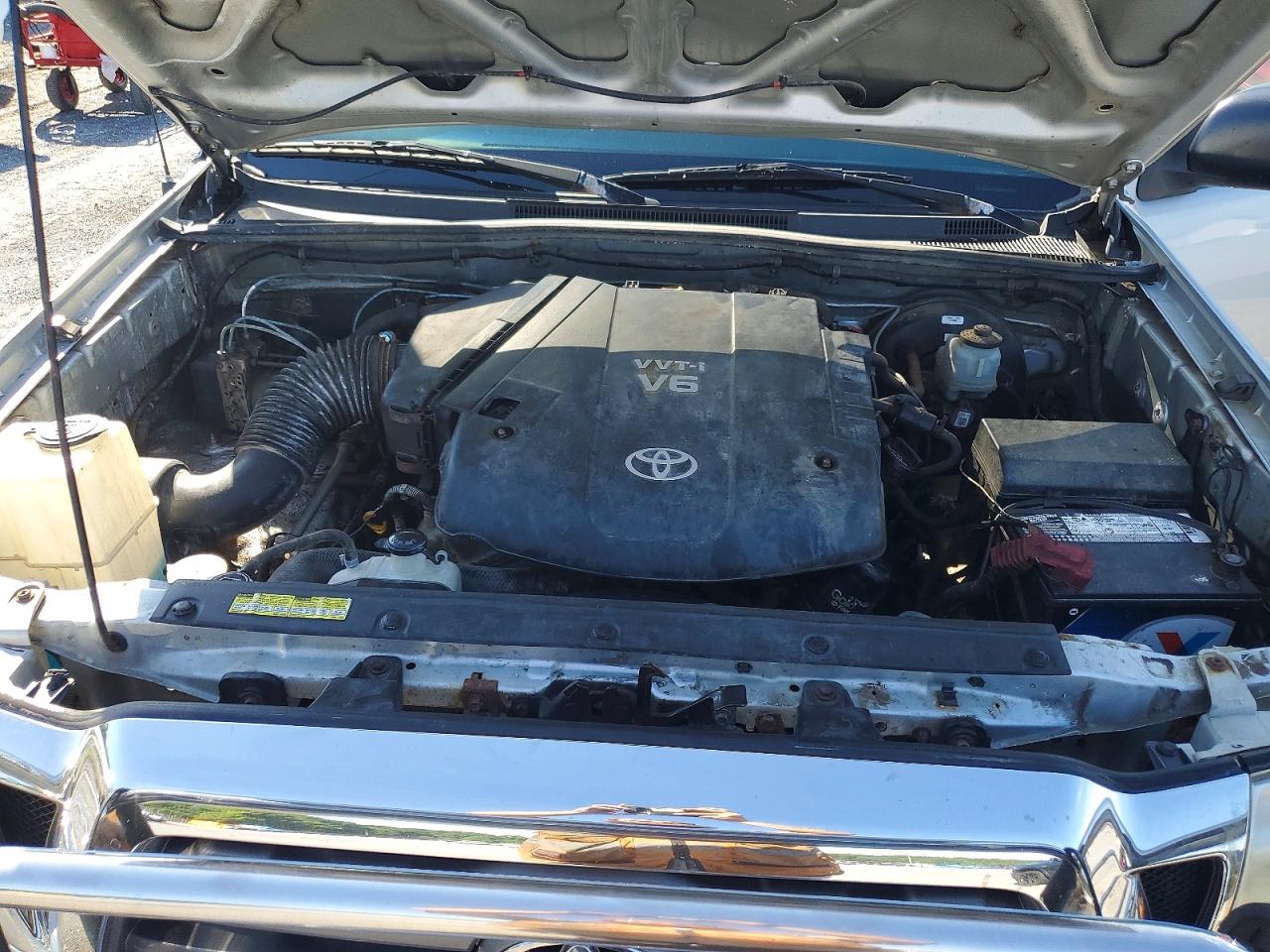 2009 Toyota Tacoma V6 Silver vin: 3TMLU42N19M022598