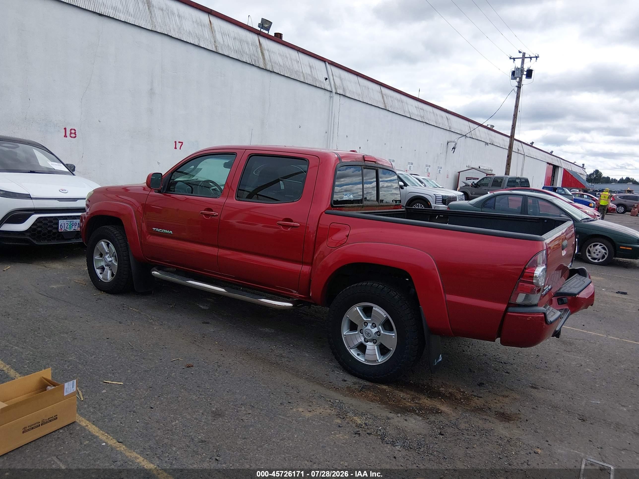 2009 Toyota Tacoma Base V6 Красный vin: 3TMLU42N19M034377