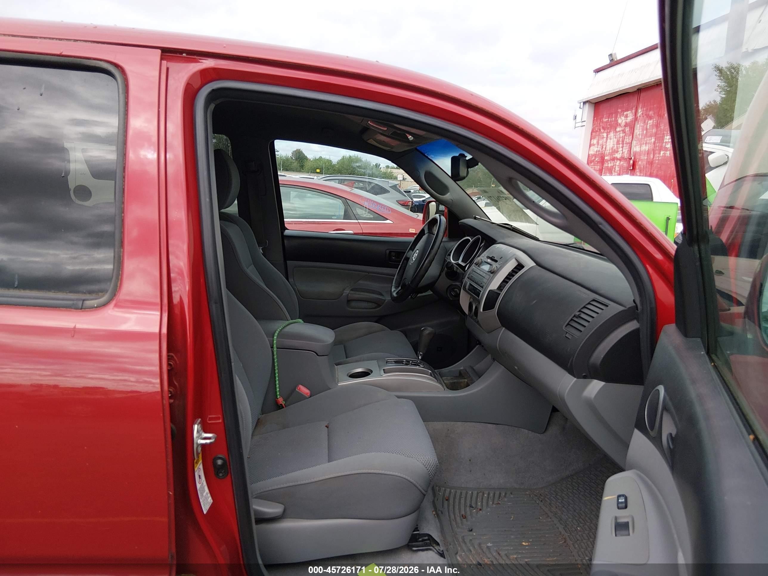 2009 Toyota Tacoma Base V6 Красный vin: 3TMLU42N19M034377