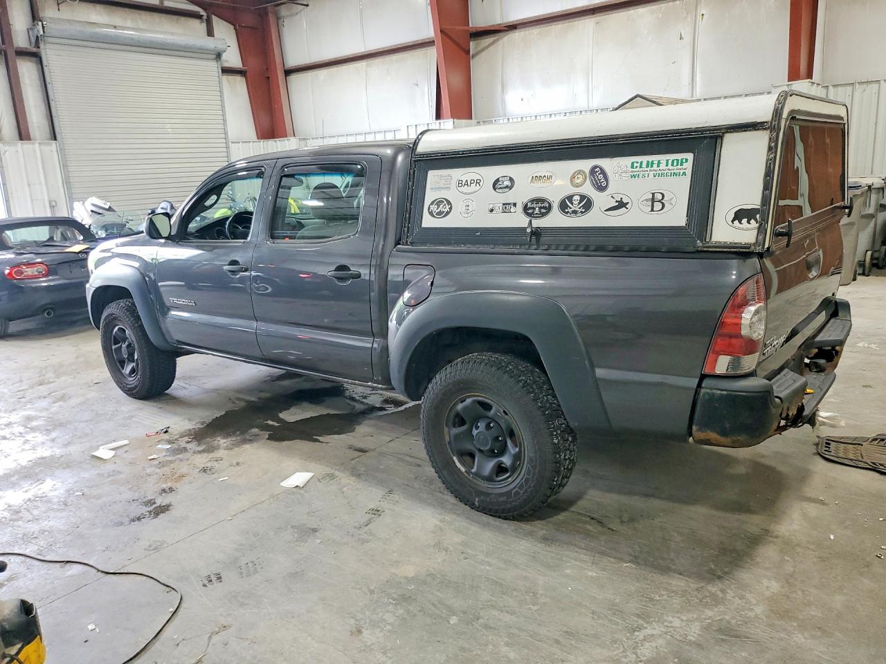 2009 Toyota Tacoma Double Cab Gray vin: 3TMLU42N29M033481