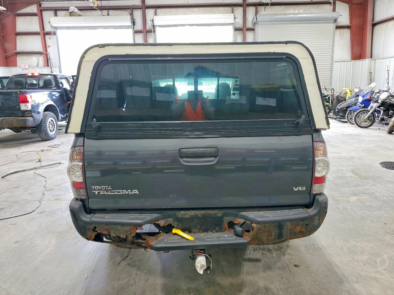 2009 Toyota Tacoma Double Cab Gray vin: 3TMLU42N29M033481