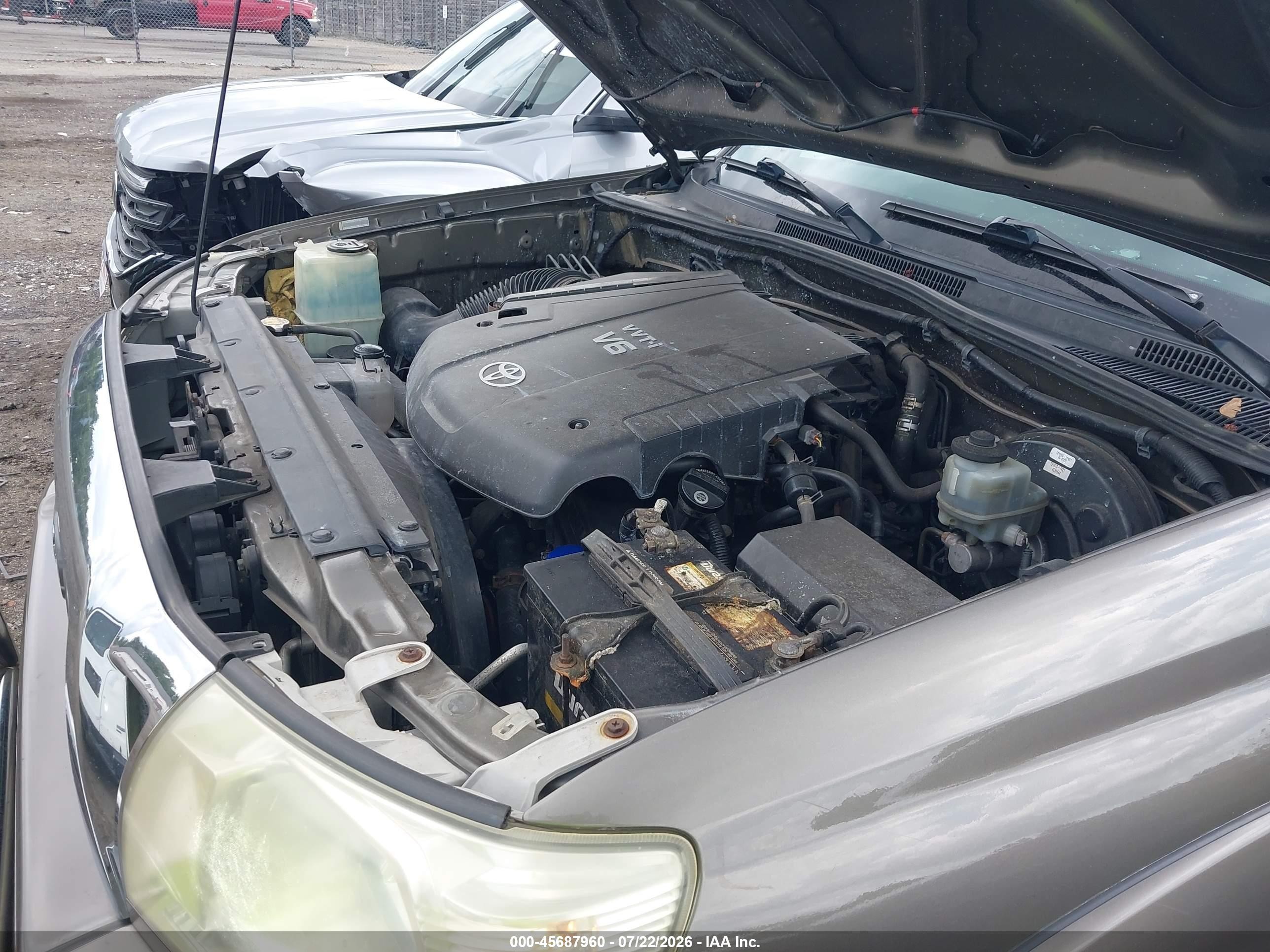 2009 Toyota Tacoma Base V6 Gray vin: 3TMLU42N39M022263