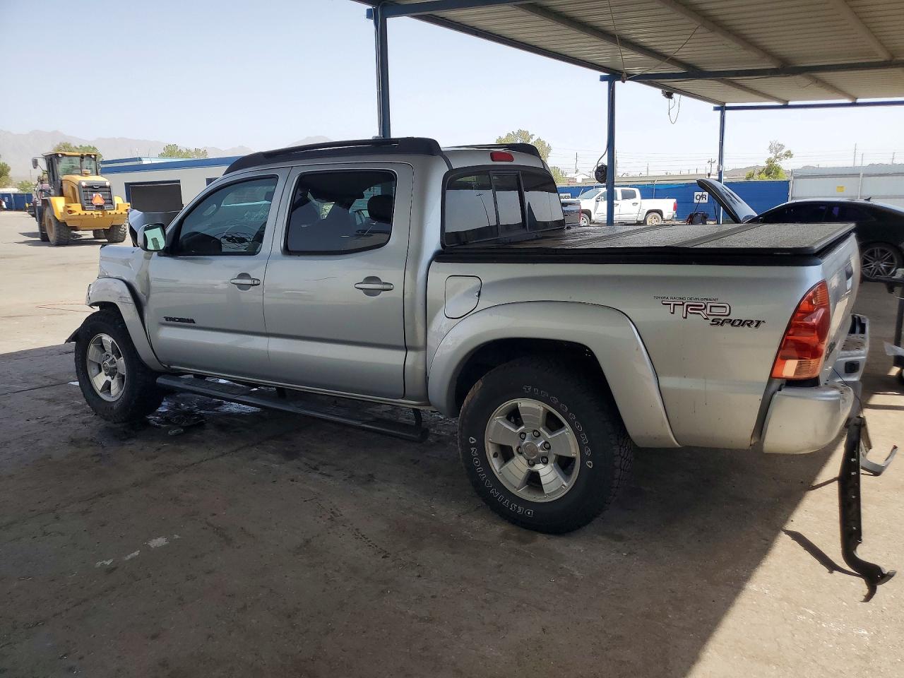 2006 Toyota Tacoma V6 Silver vin: 3TMLU42N46M007959