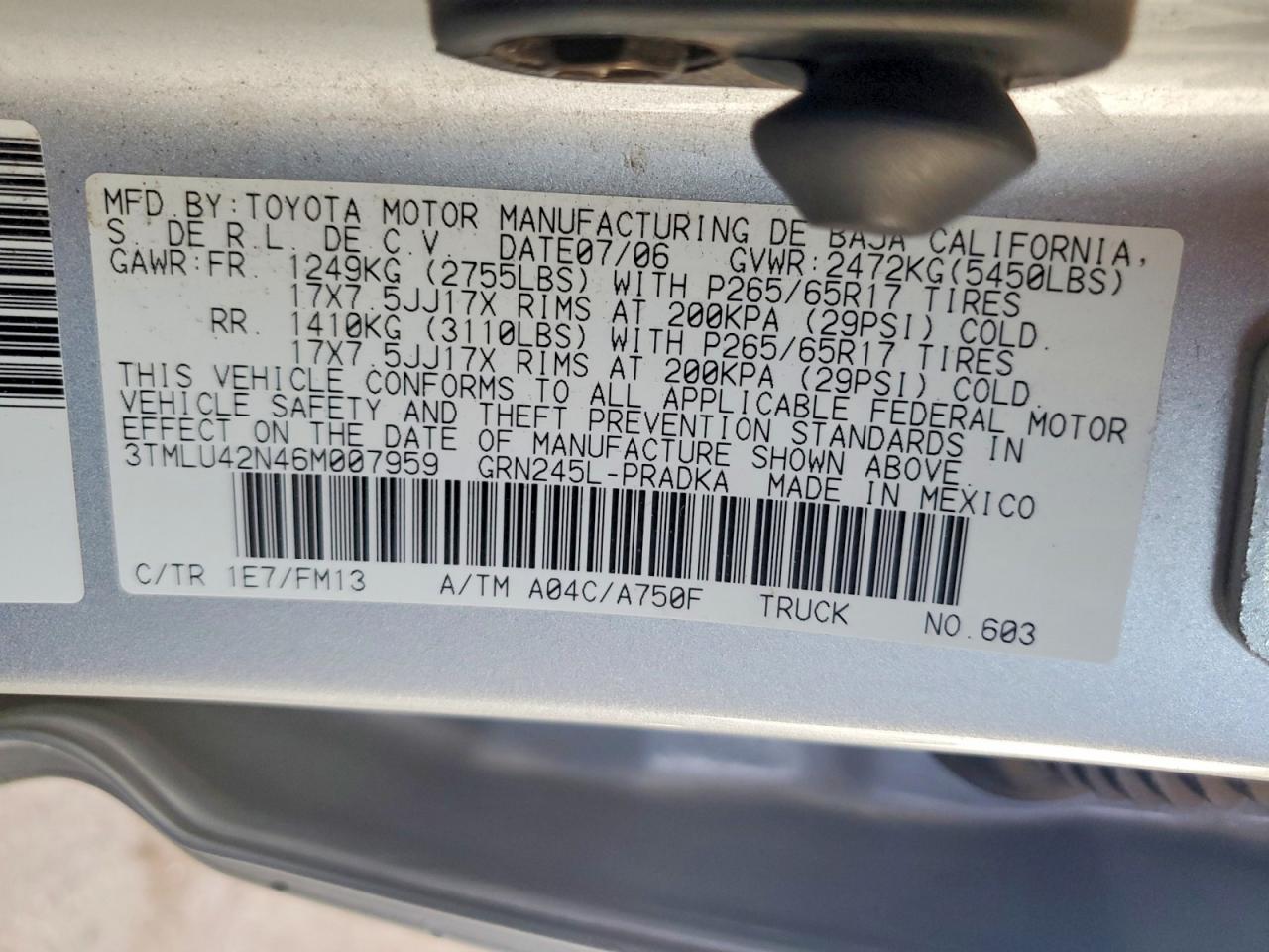2006 Toyota Tacoma V6 Silver vin: 3TMLU42N46M007959