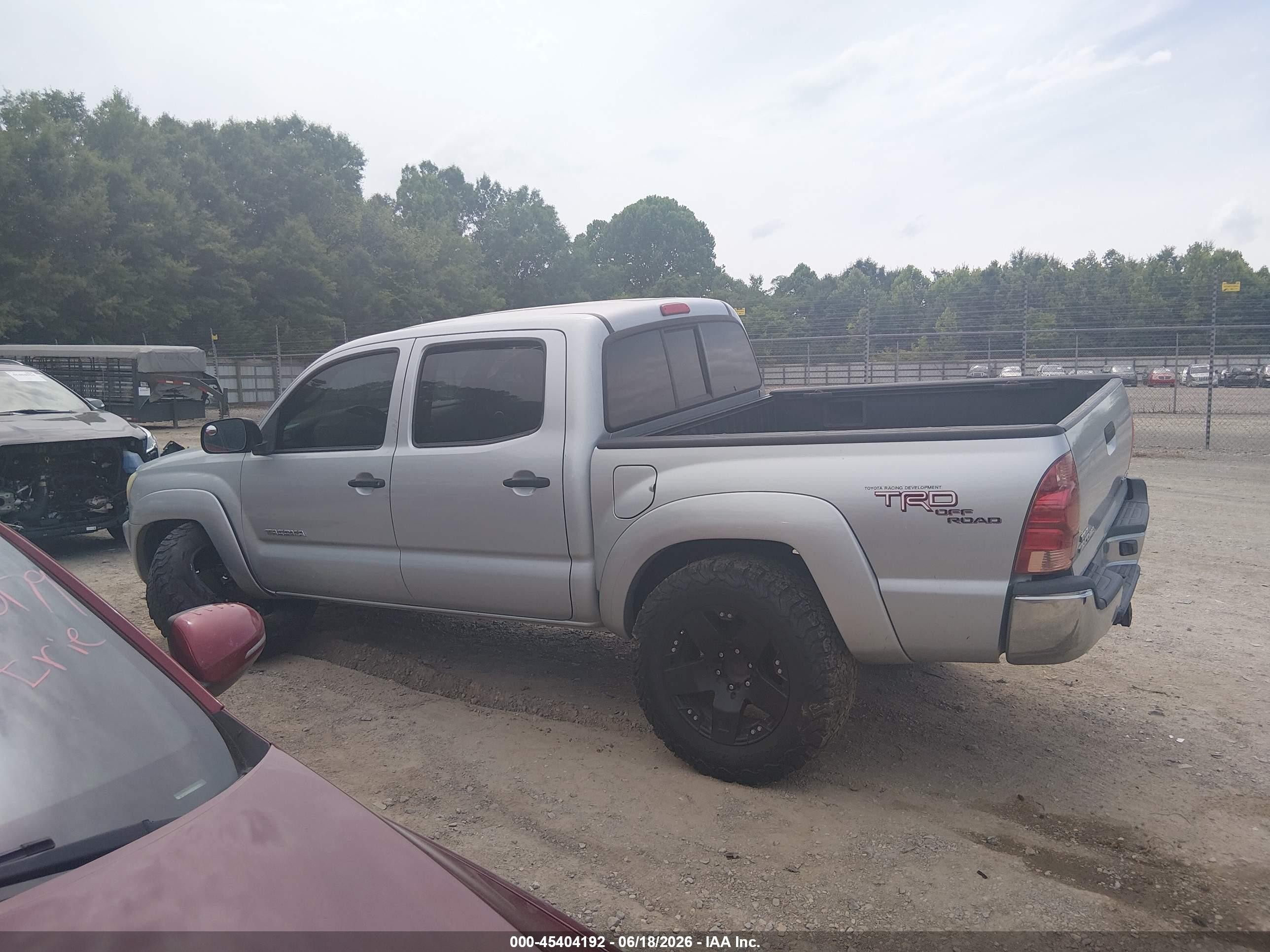 2008 Toyota Tacoma Base V6 Silver vin: 3TMLU42N48M016762