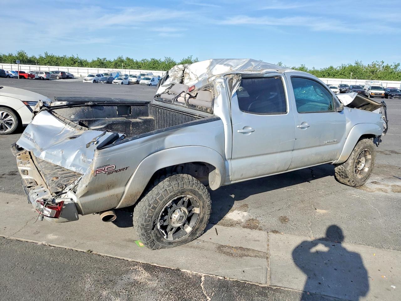 2008 Toyota Tacoma V6 Silver vin: 3TMLU42N58M015488