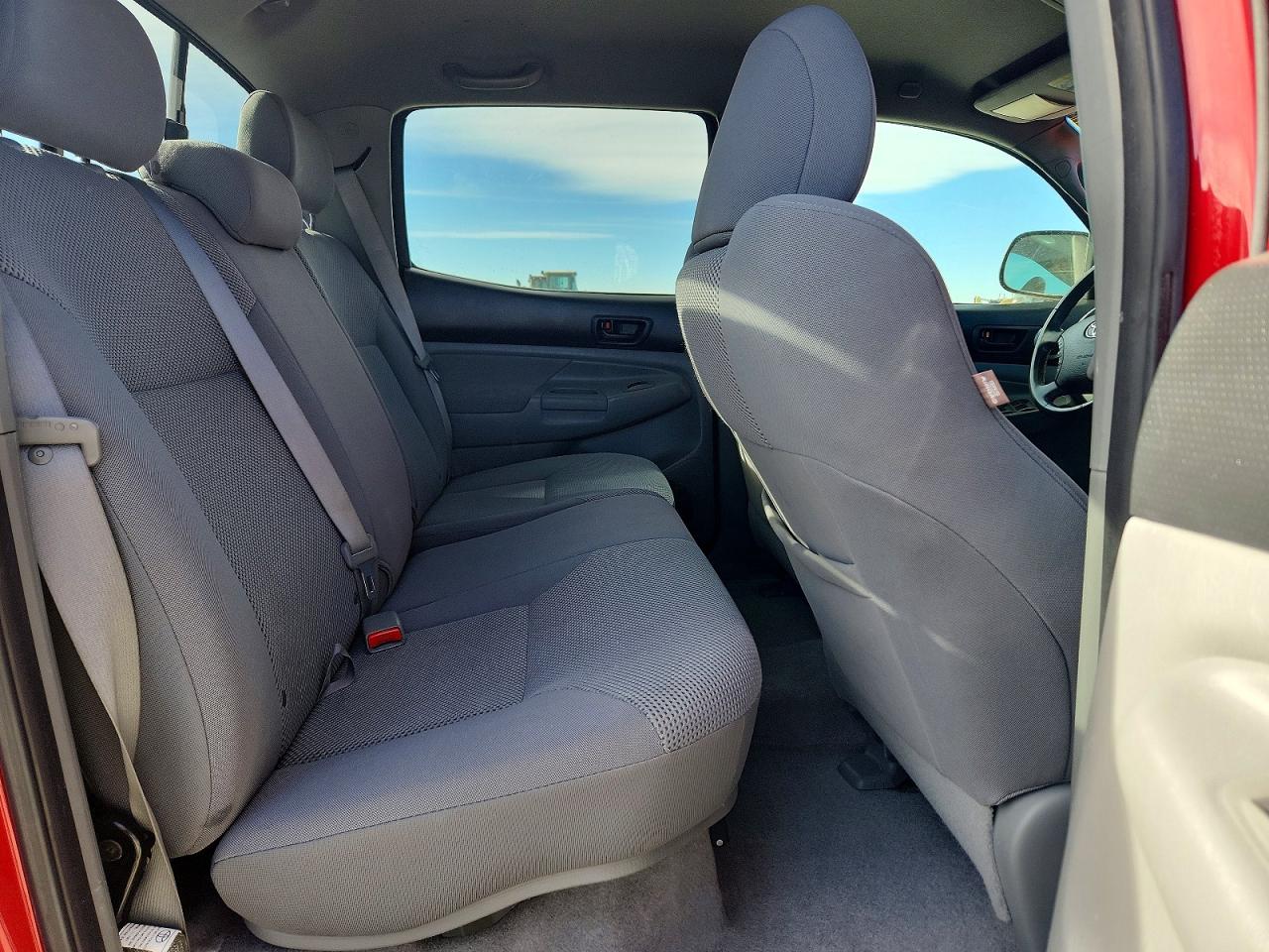2009 Toyota Tacoma V6 Red vin: 3TMLU42N59M028209