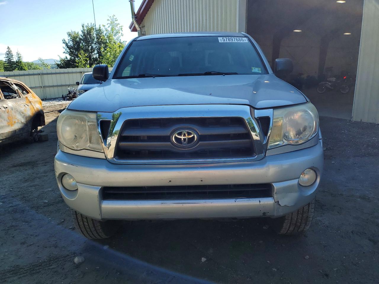 2009 Toyota Tacoma Double Cab Silver vin: 3TMLU42N59M031174