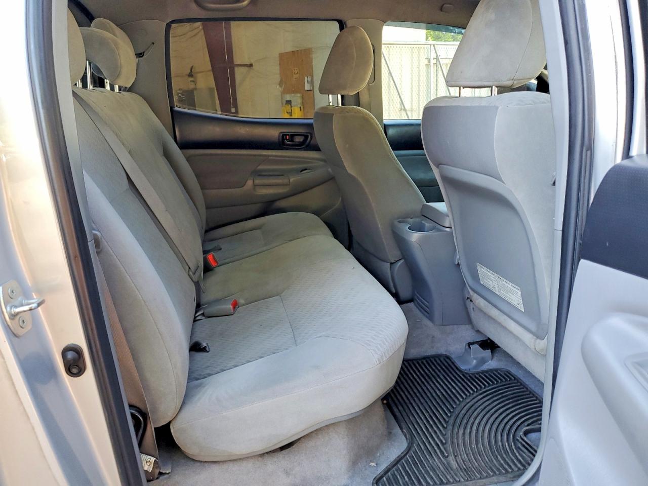 2009 Toyota Tacoma Double Cab Silver vin: 3TMLU42N59M031174
