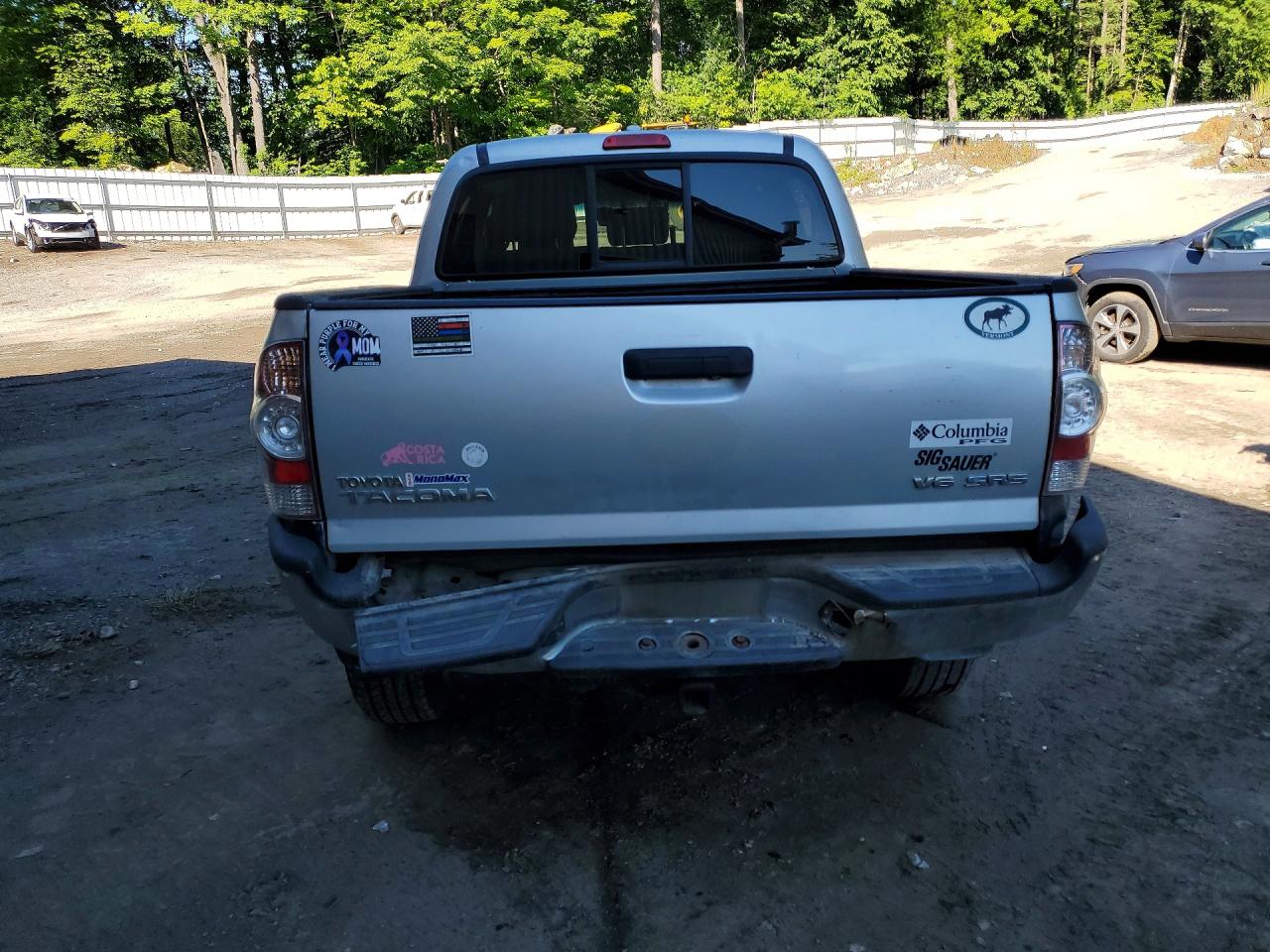 2009 Toyota Tacoma Double Cab Silver vin: 3TMLU42N59M031174